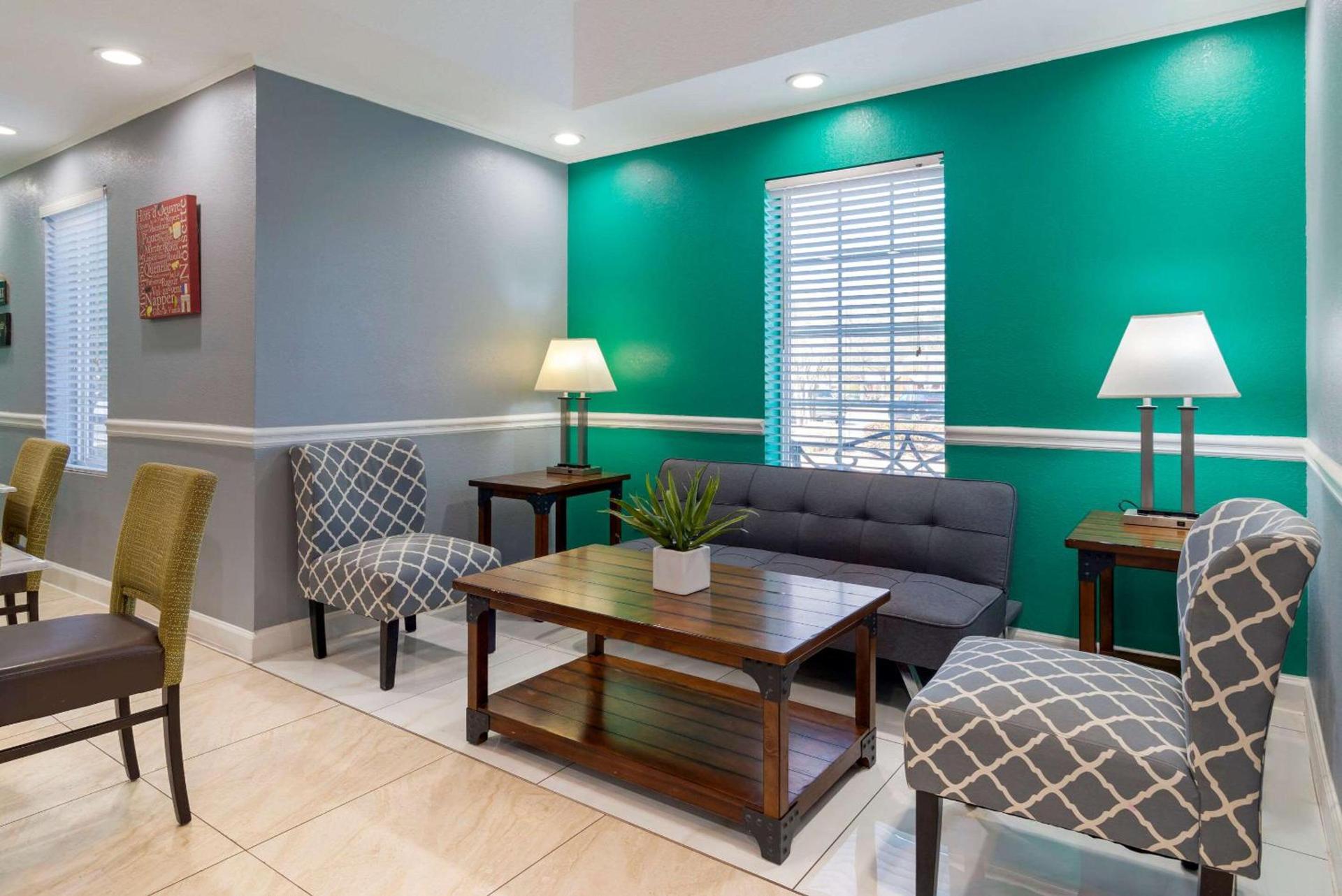 Quality Inn Newnan - Atlanta South photo 7