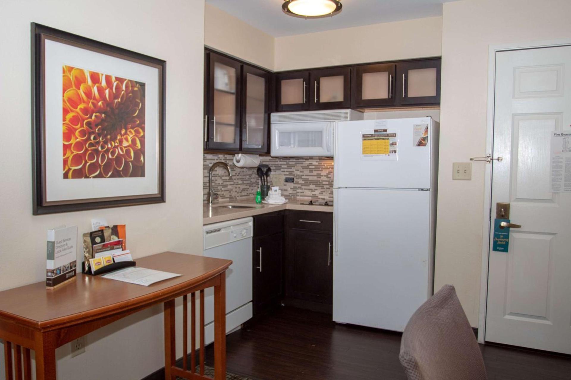 Sonesta ES Suites San Antonio Northwest Medical Center photo 9