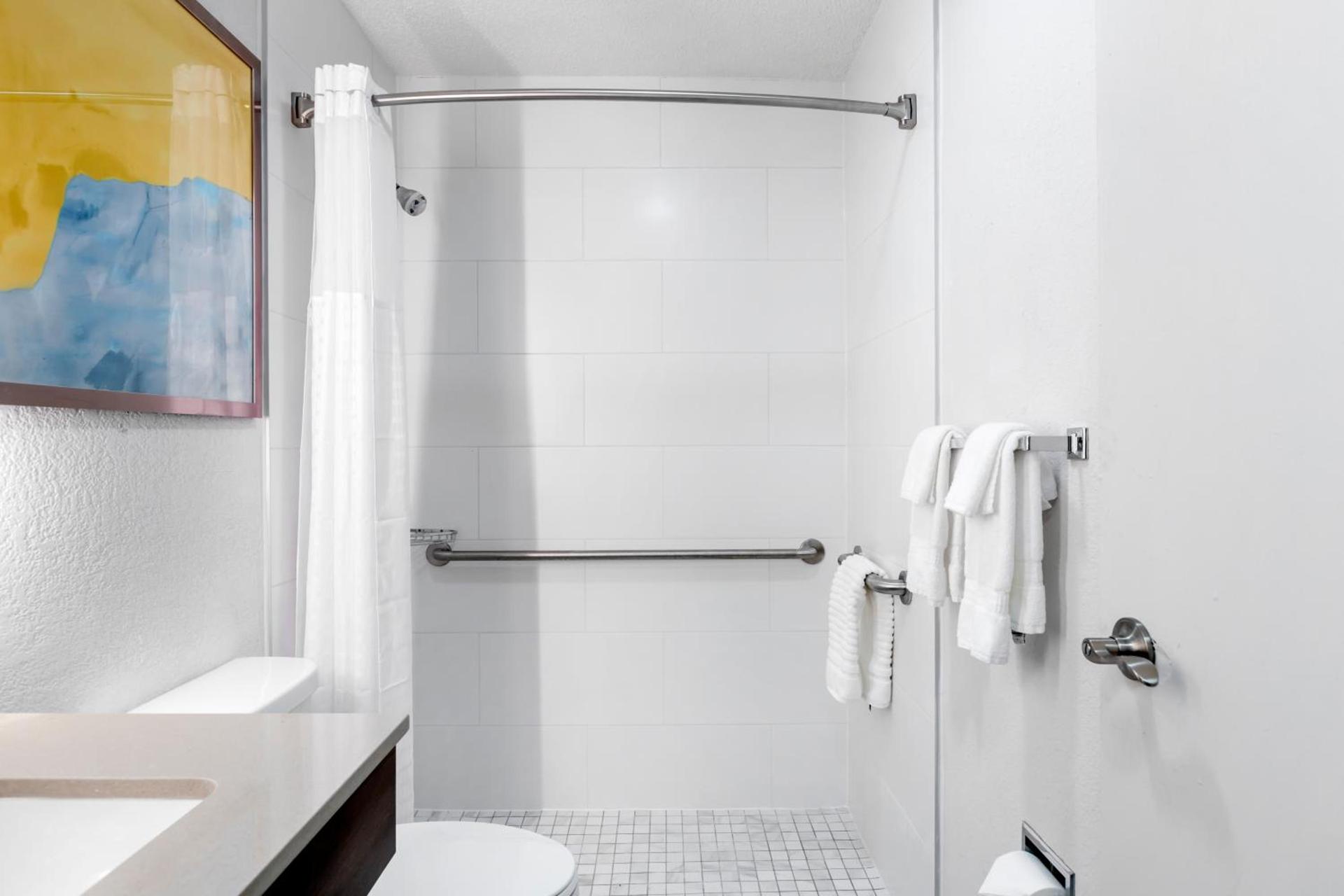 Comfort Inn Detroit - Troy photo 46