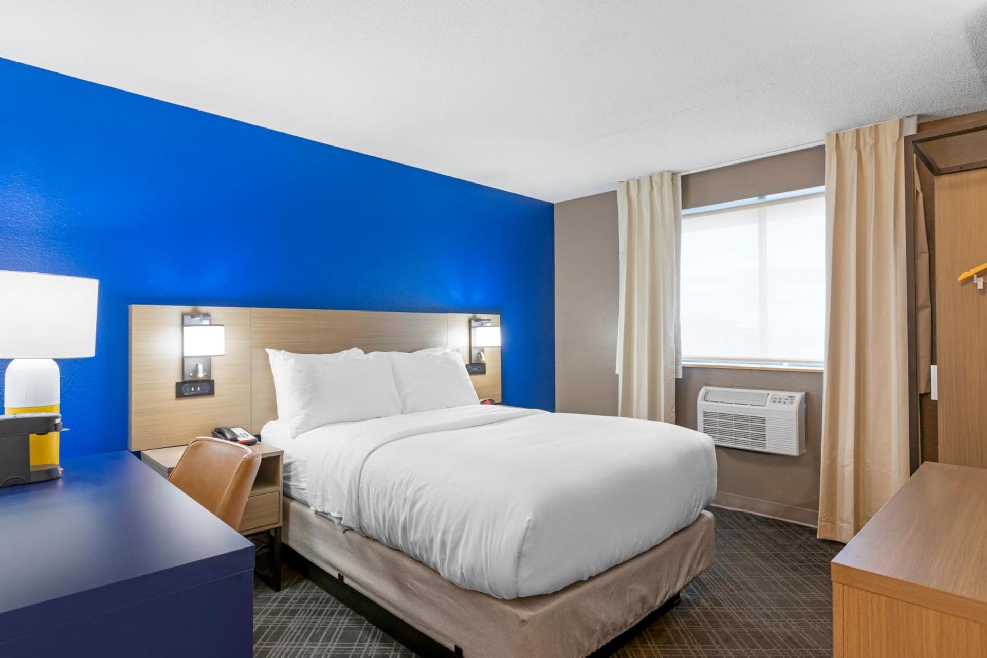 Comfort Inn Detroit - Troy photo 62