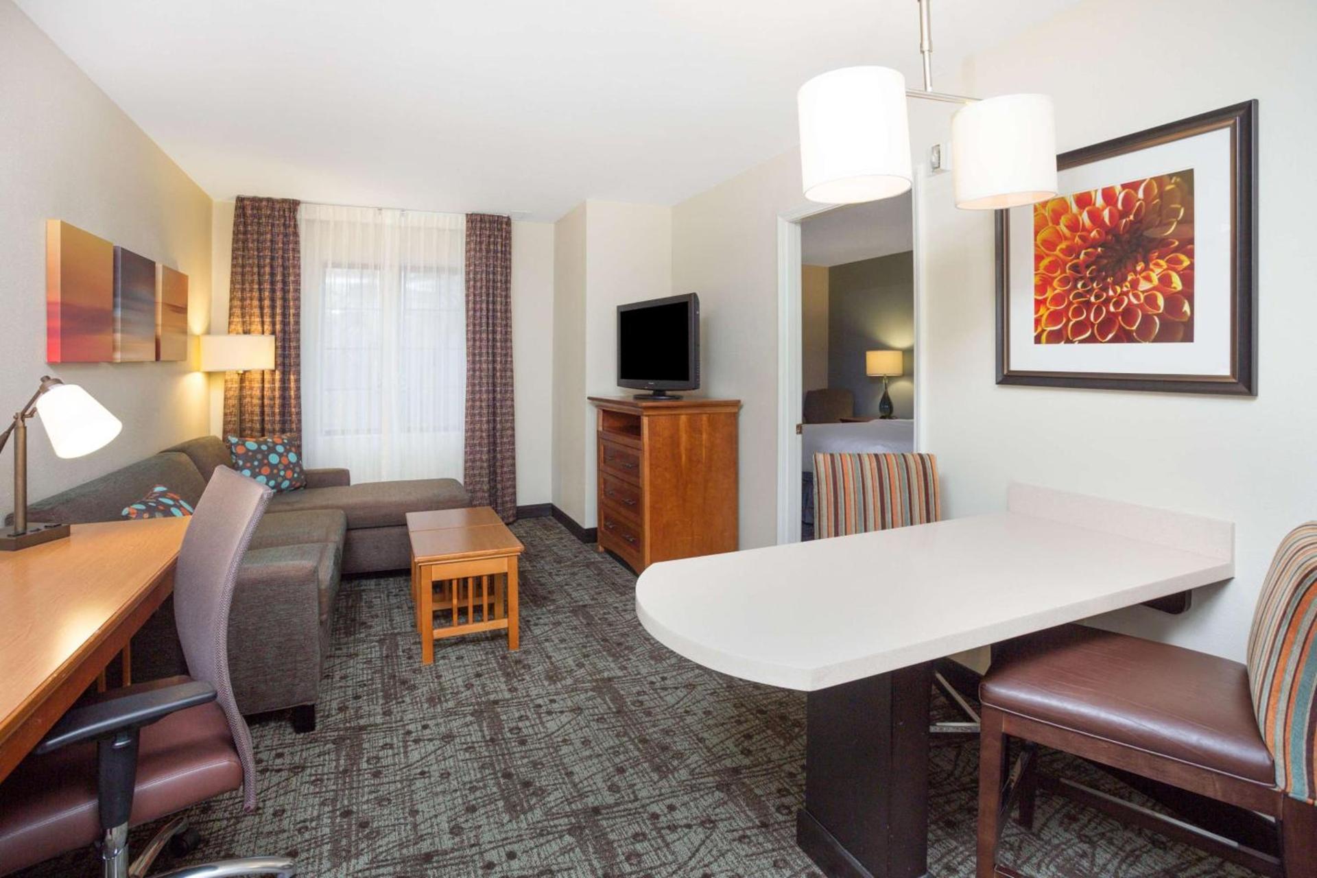 Sonesta ES Suites Atlanta Perimeter Center photo 18