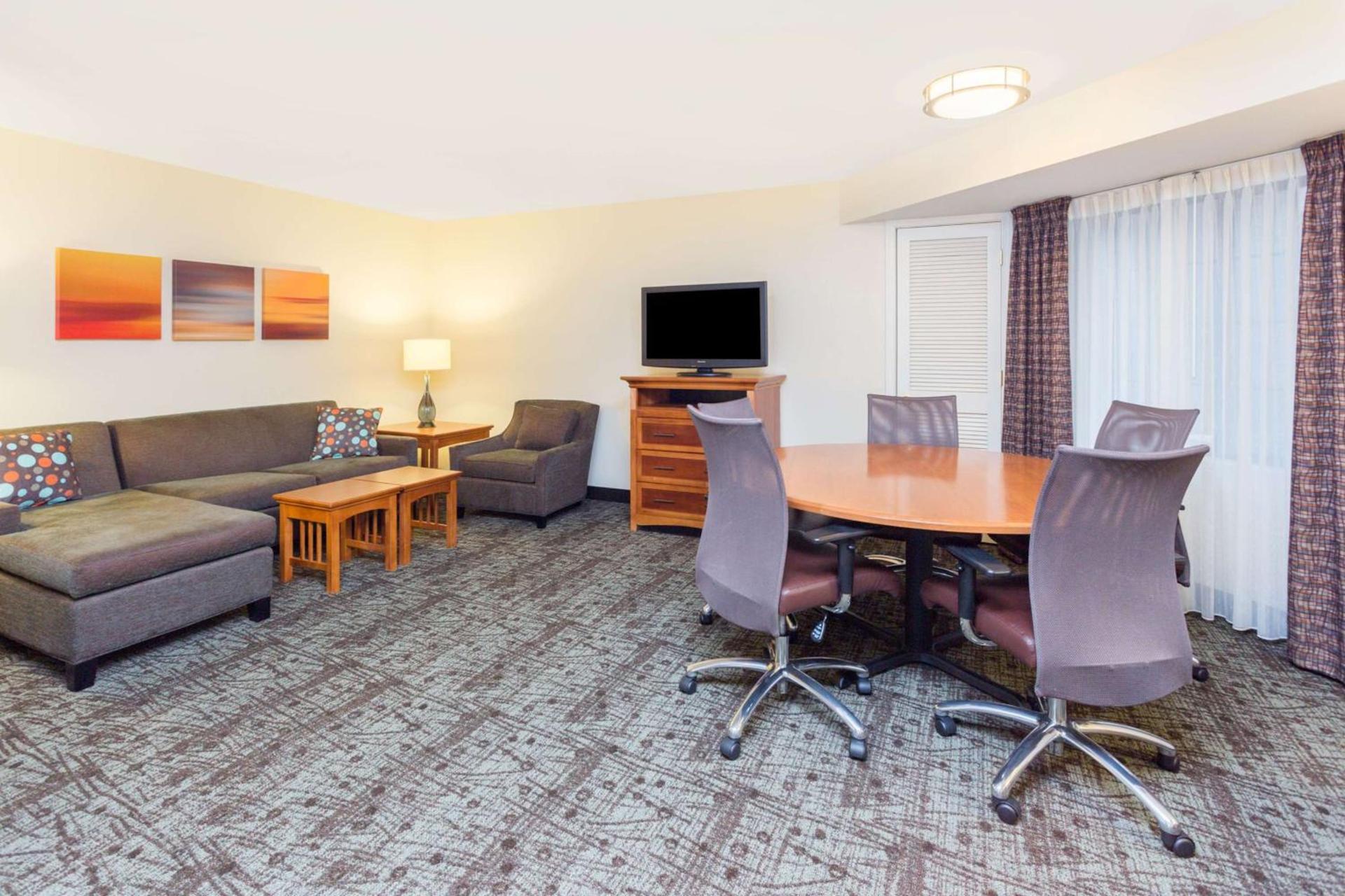 Sonesta ES Suites Atlanta Perimeter Center photo 19