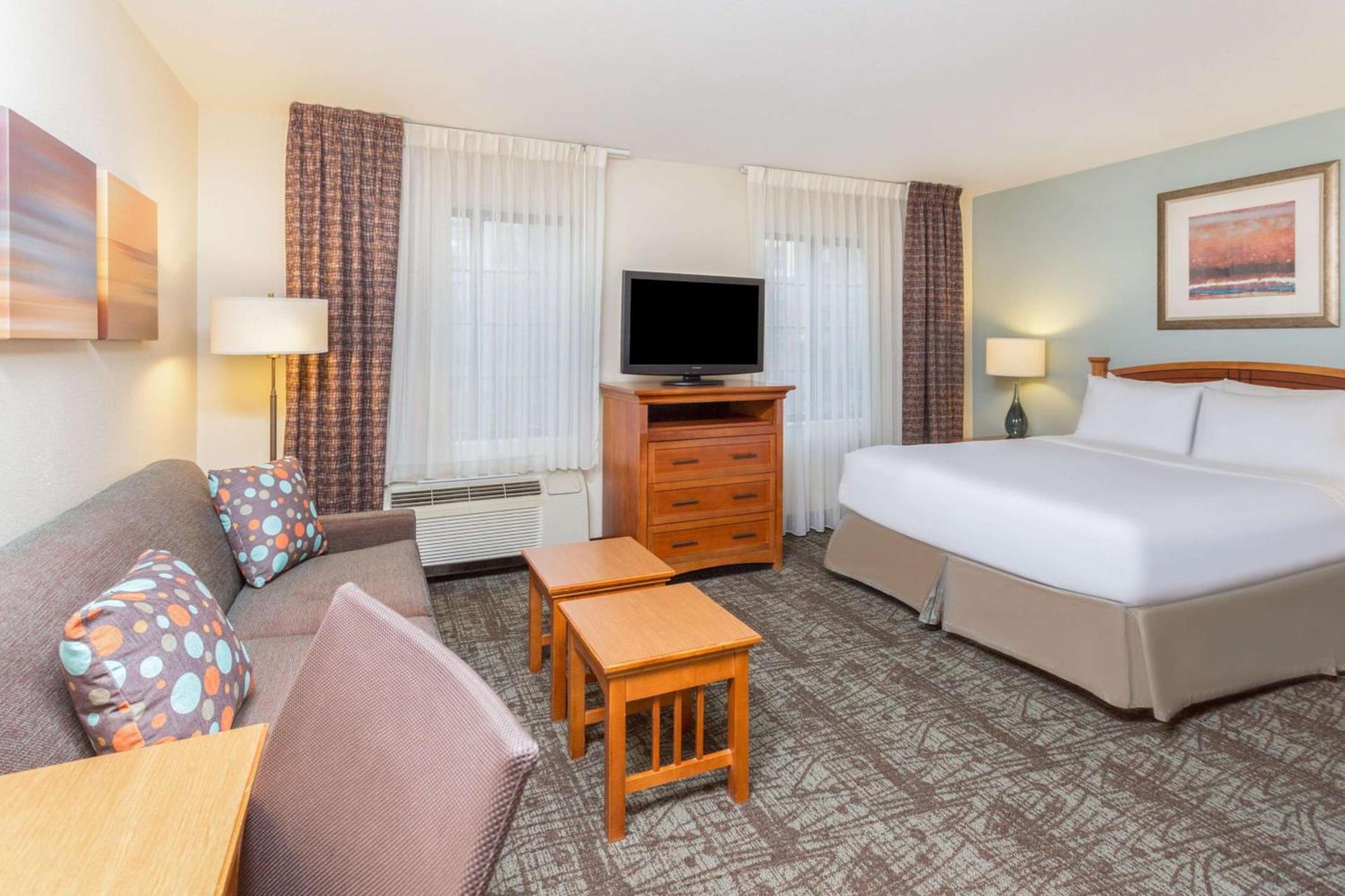 Sonesta ES Suites Atlanta Perimeter Center photo 2
