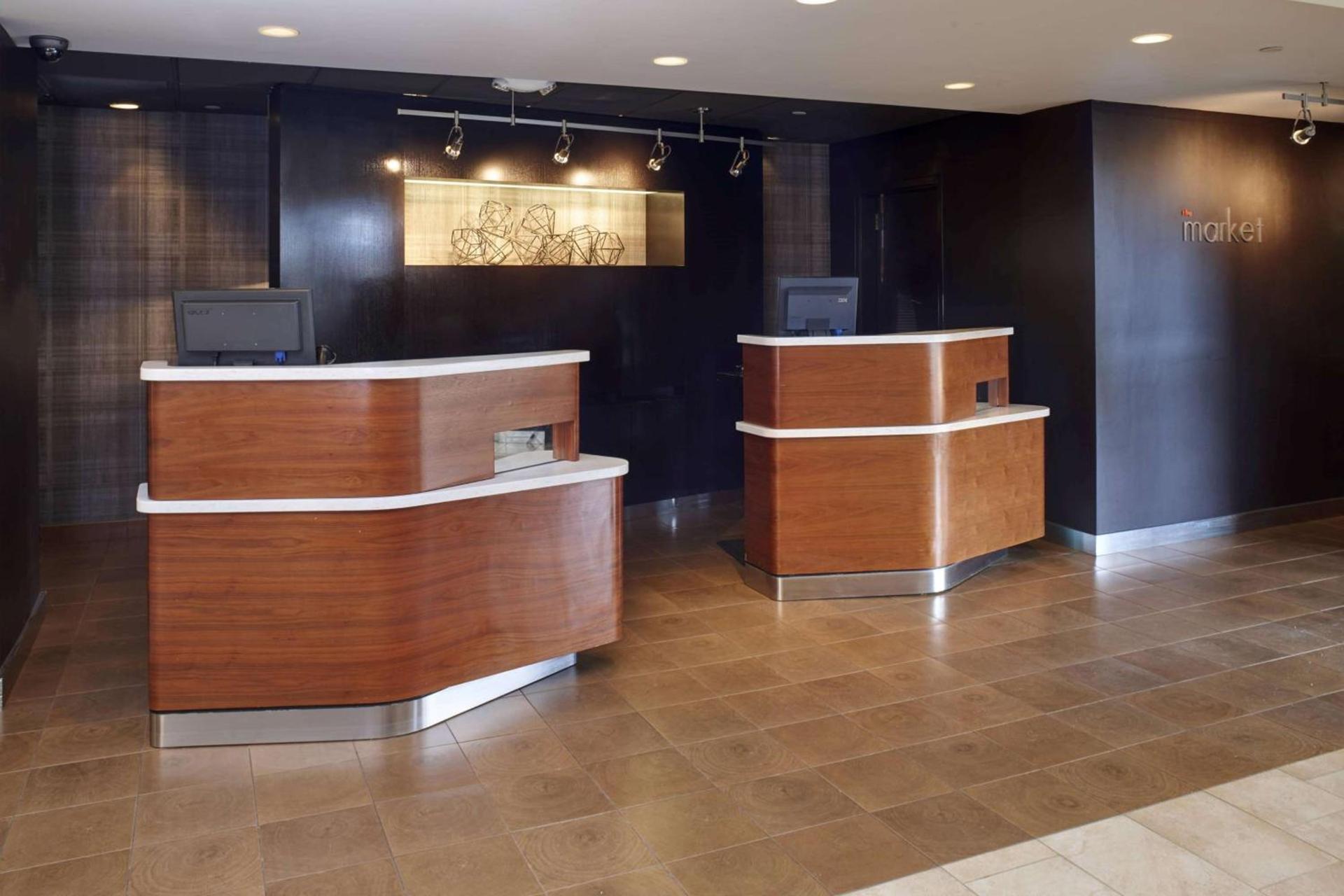 AmericInn by Wyndham Brookfield photo 2