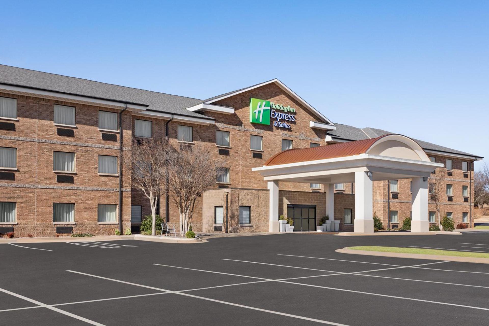 Holiday Inn Express Hotel & Suites Edmond by IHG photo 52