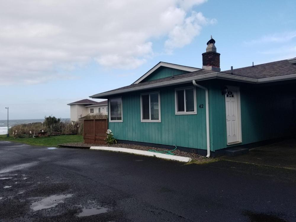 Silver Surf Motel photo 12