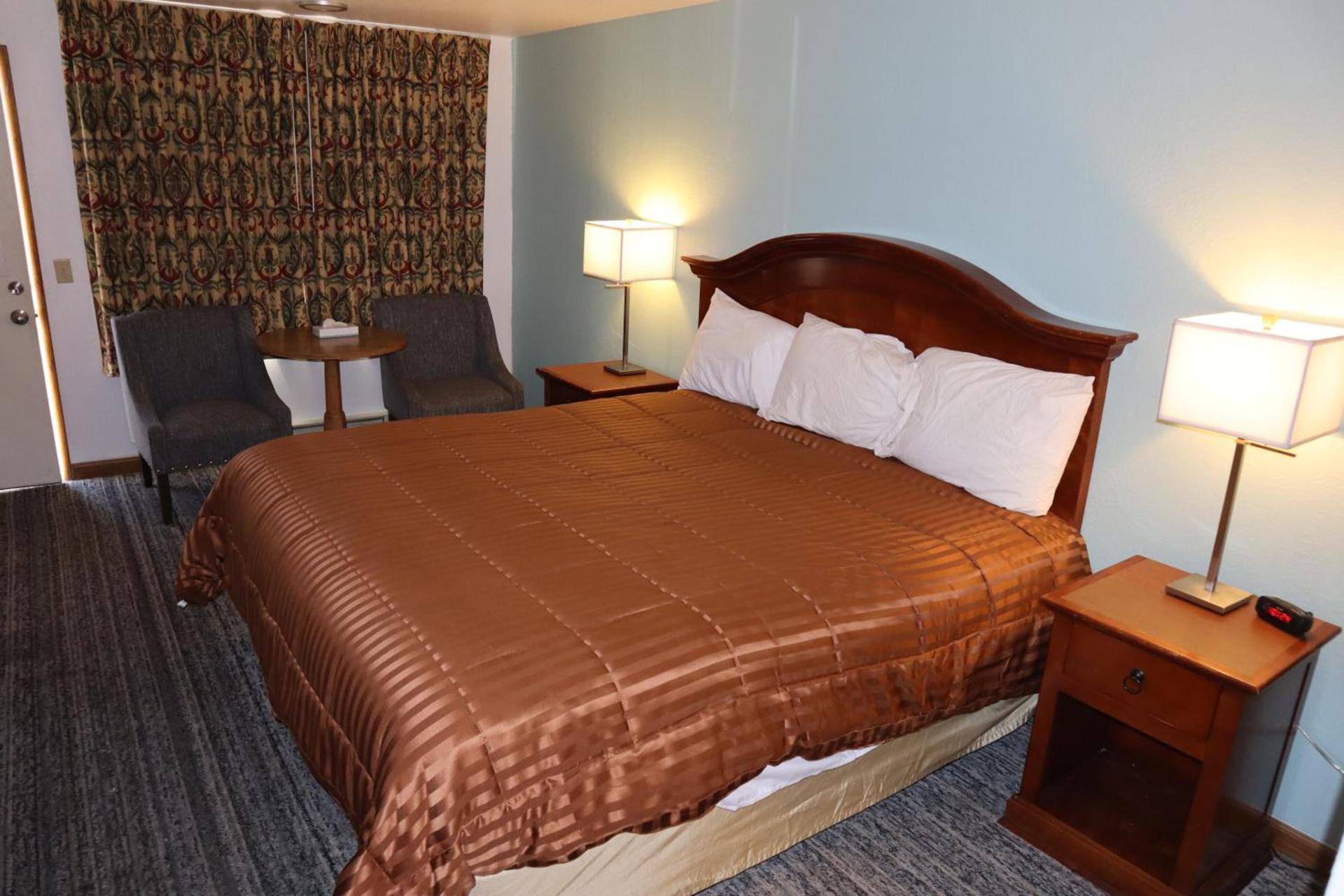 Silver Sands Motel photo 18