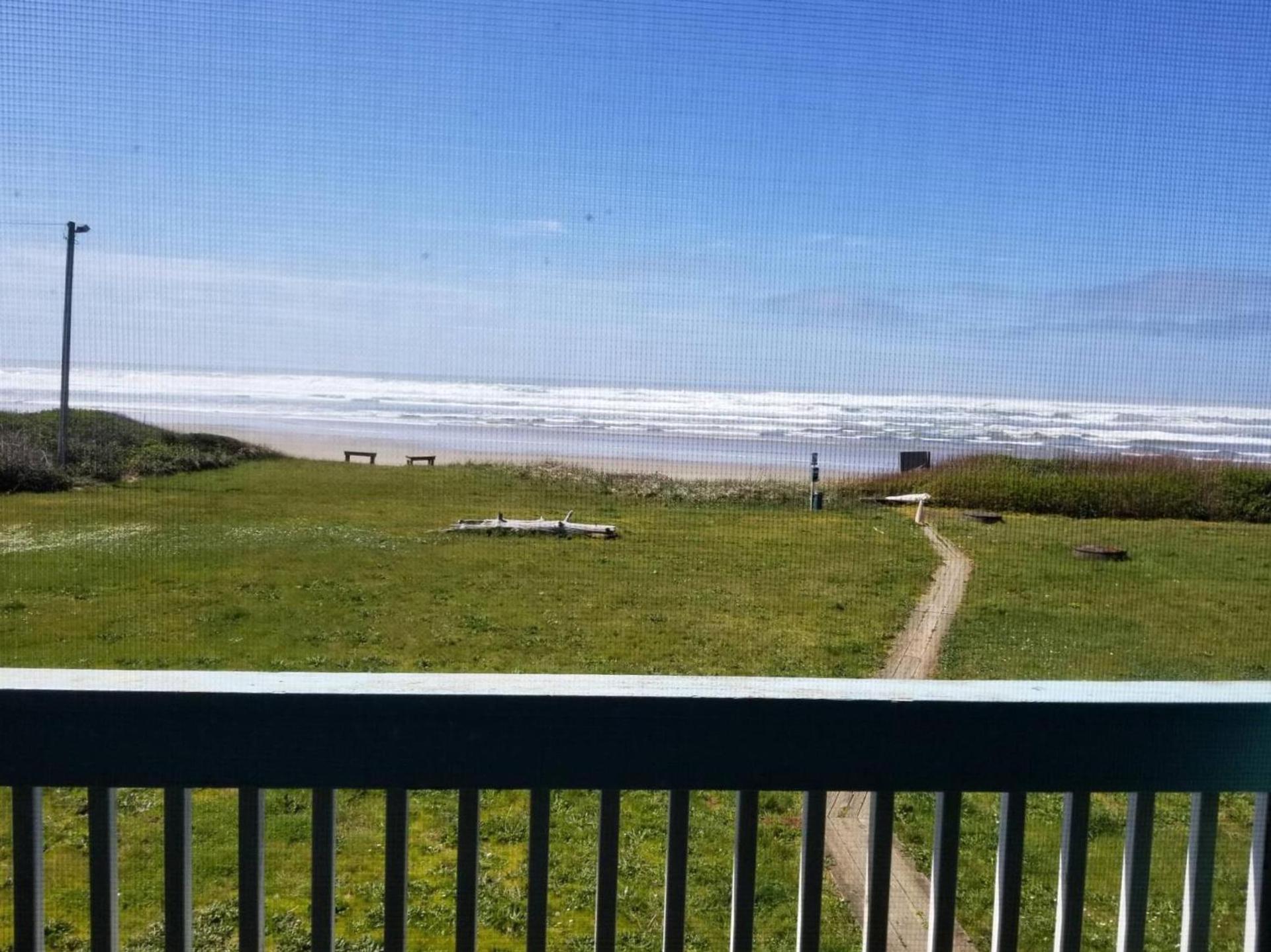 Silver Surf Motel photo 2