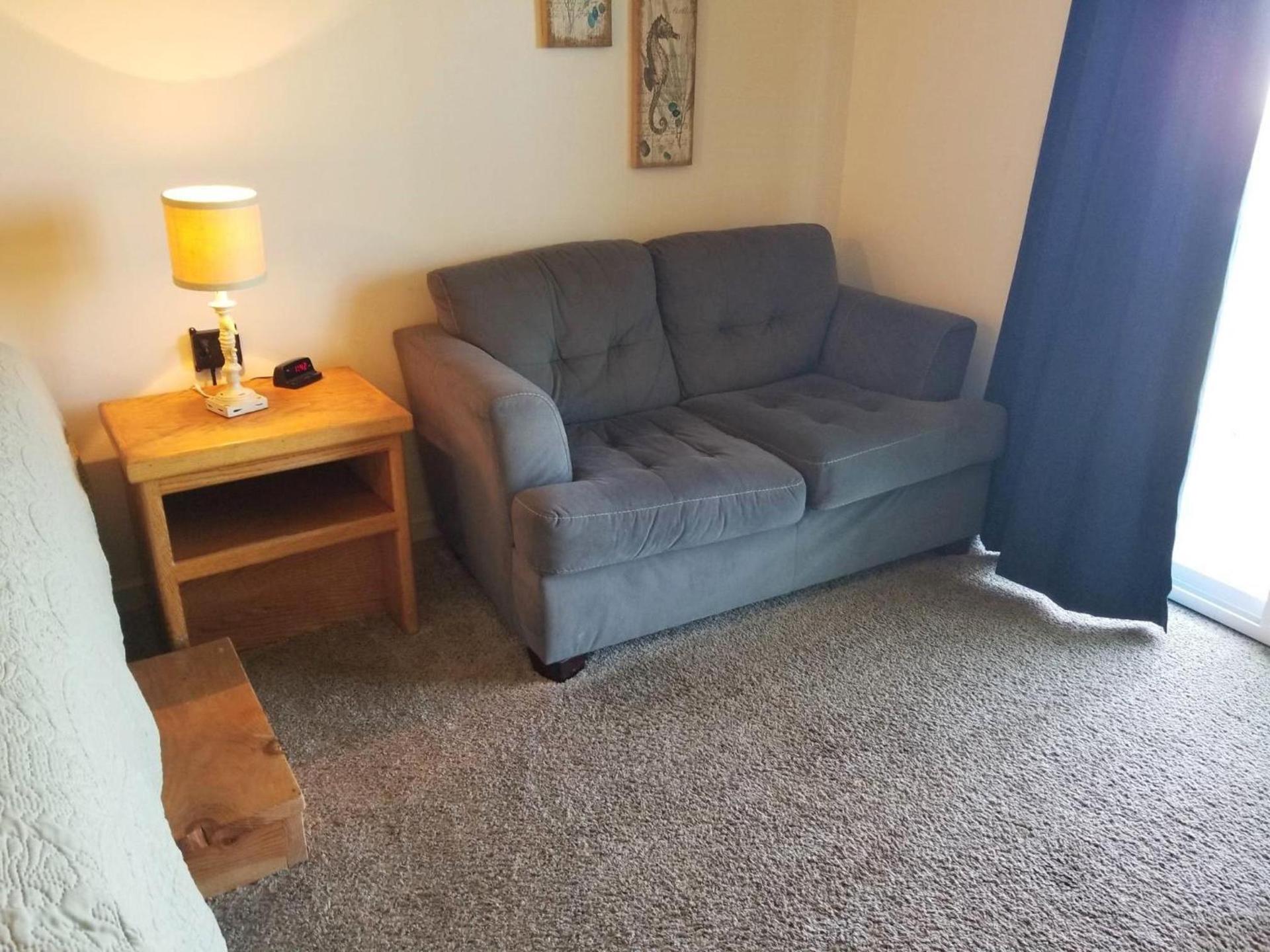 Silver Surf Motel photo 37