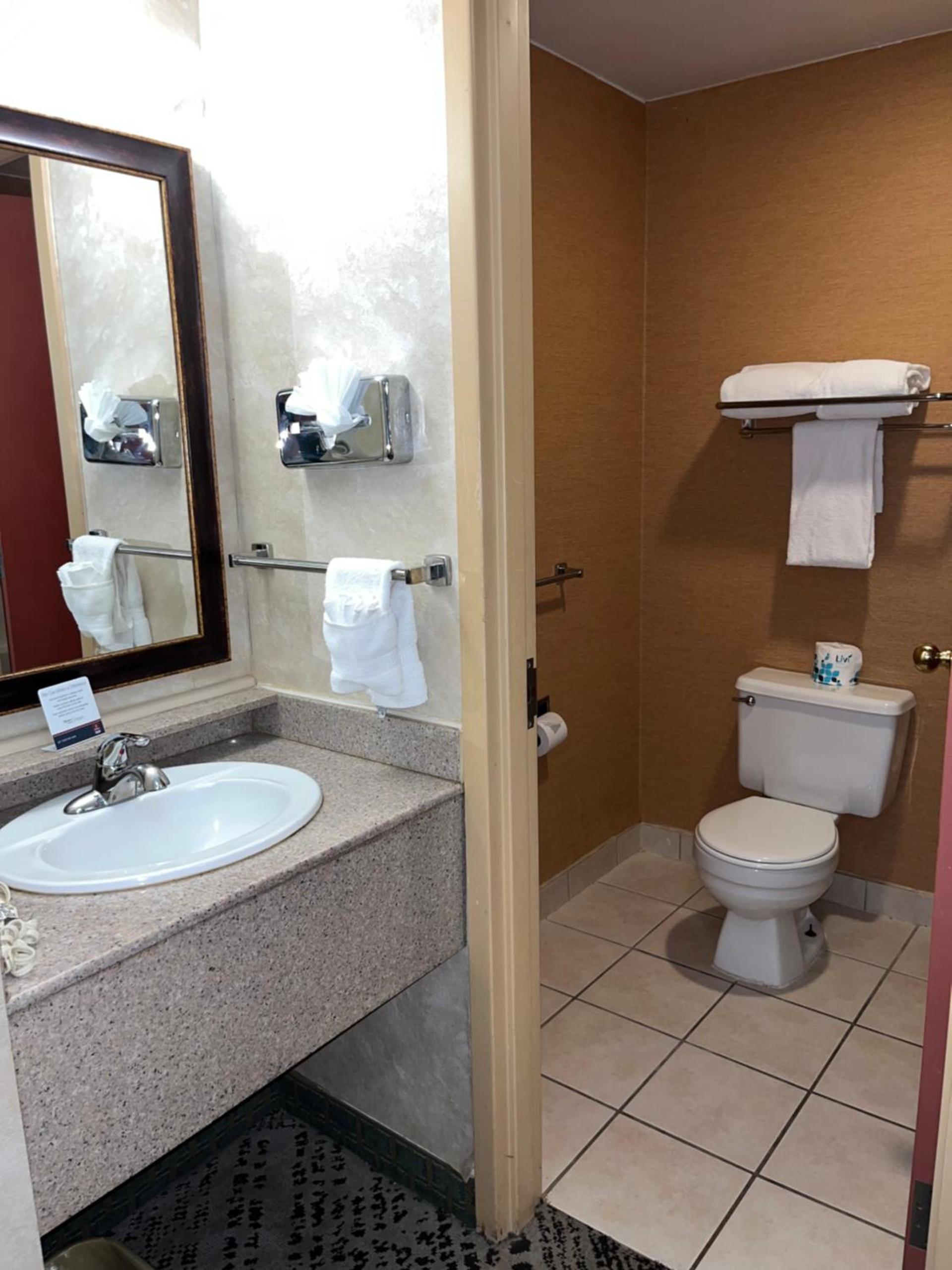 Quality Inn and Conference Center Greeley Downtown photo 19