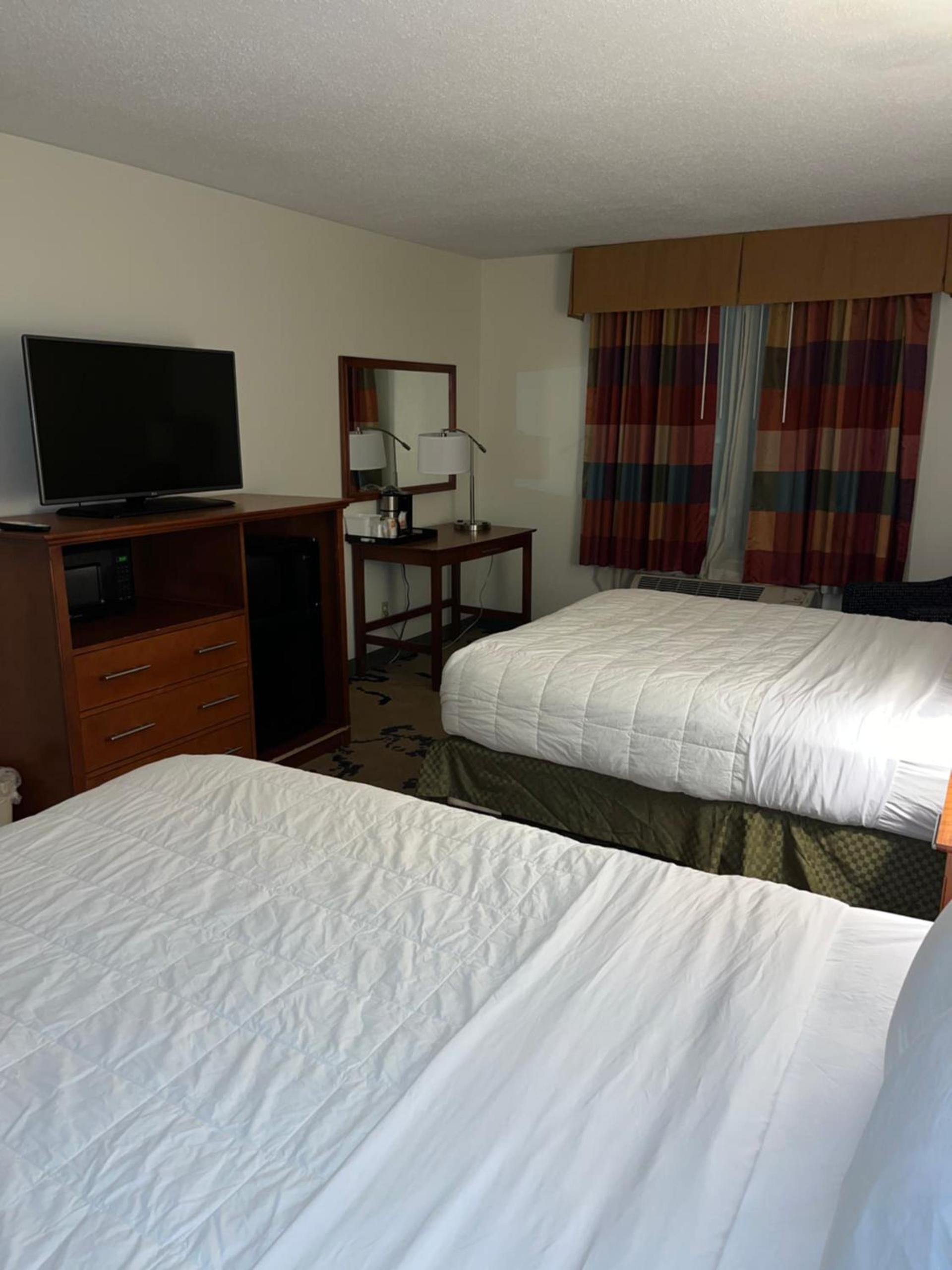 Quality Inn and Conference Center Greeley Downtown photo 15