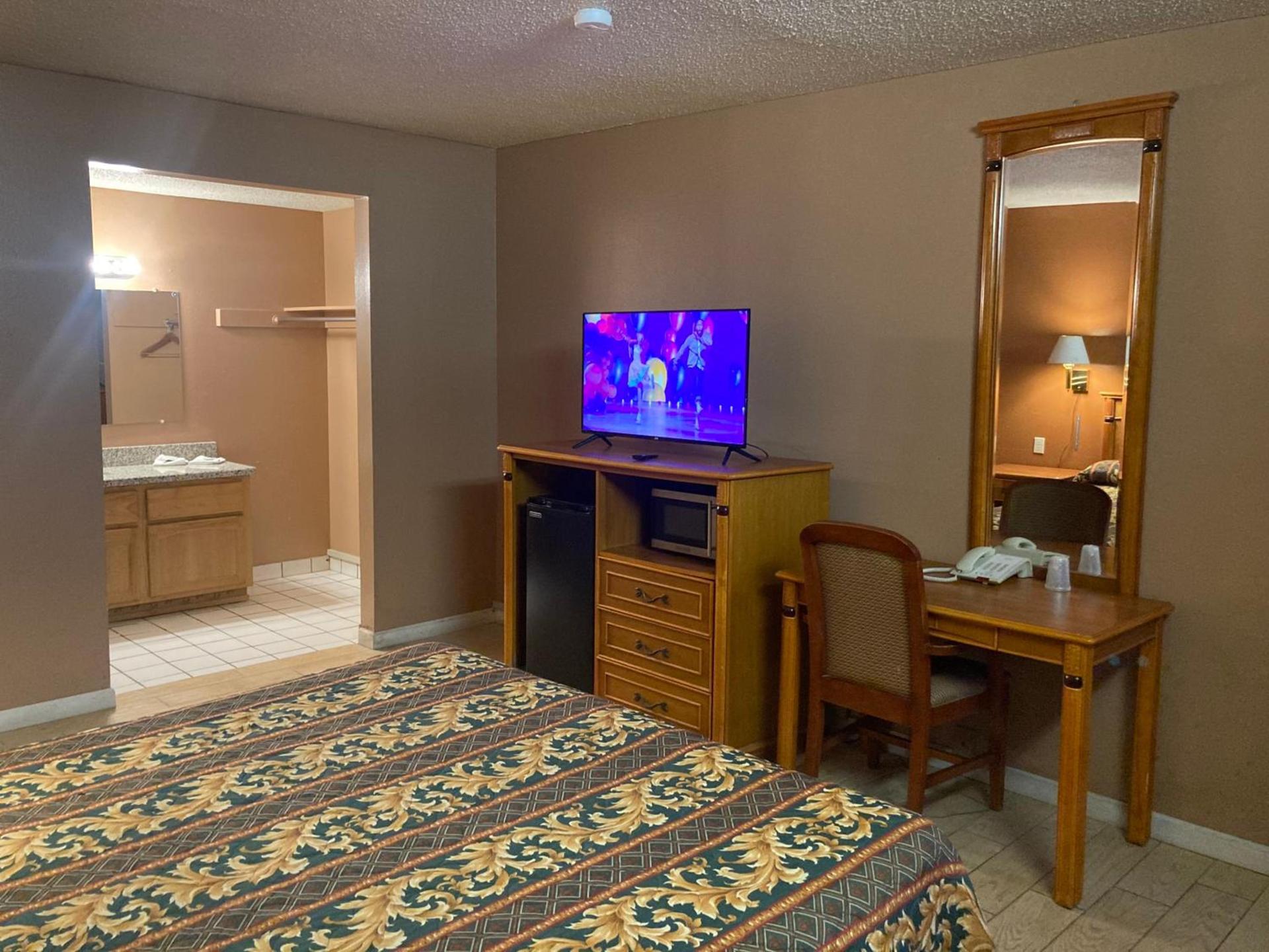 Rodeway Inn Yuma Downtown photo 39