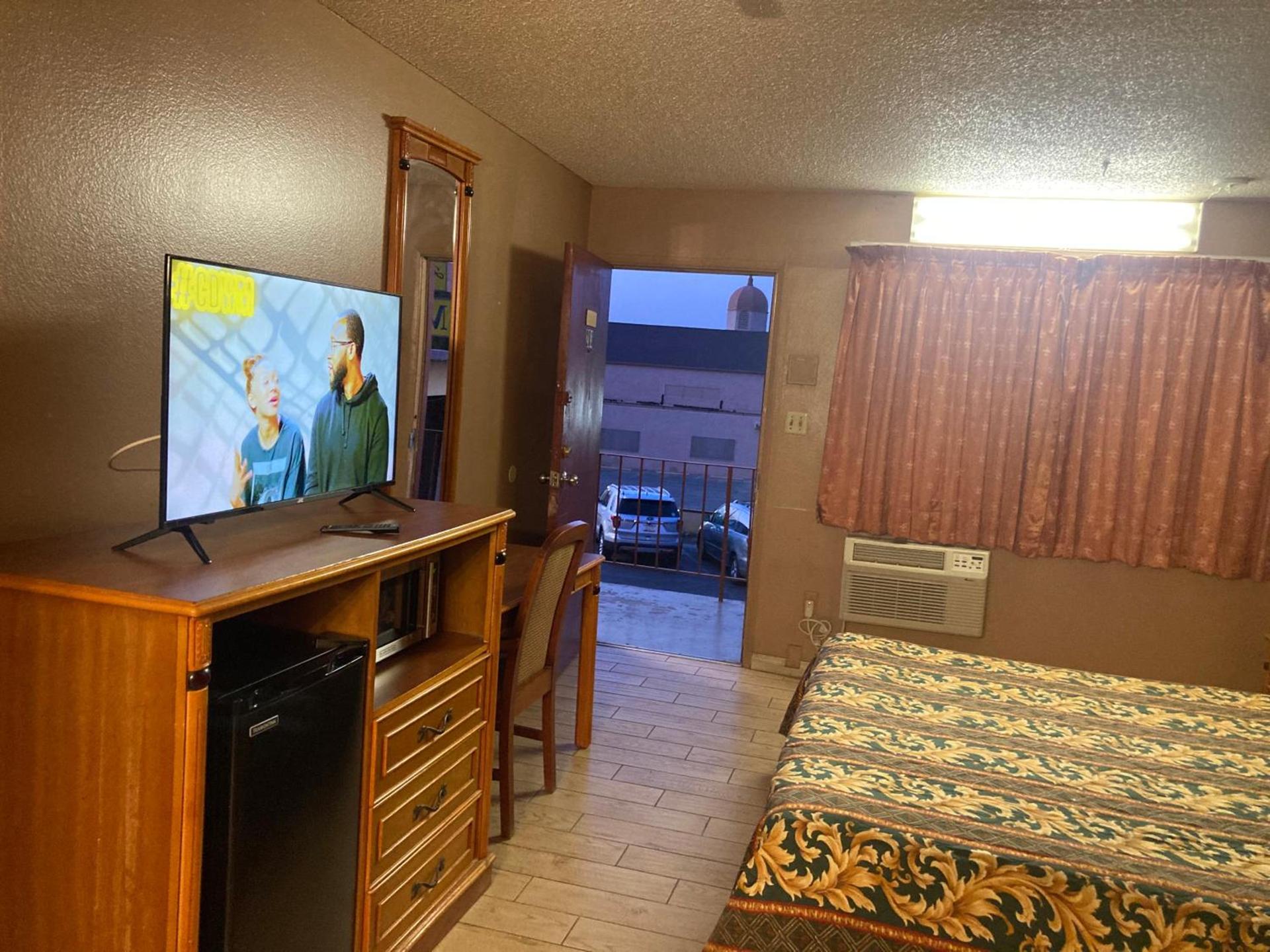 Rodeway Inn Yuma Downtown photo 43