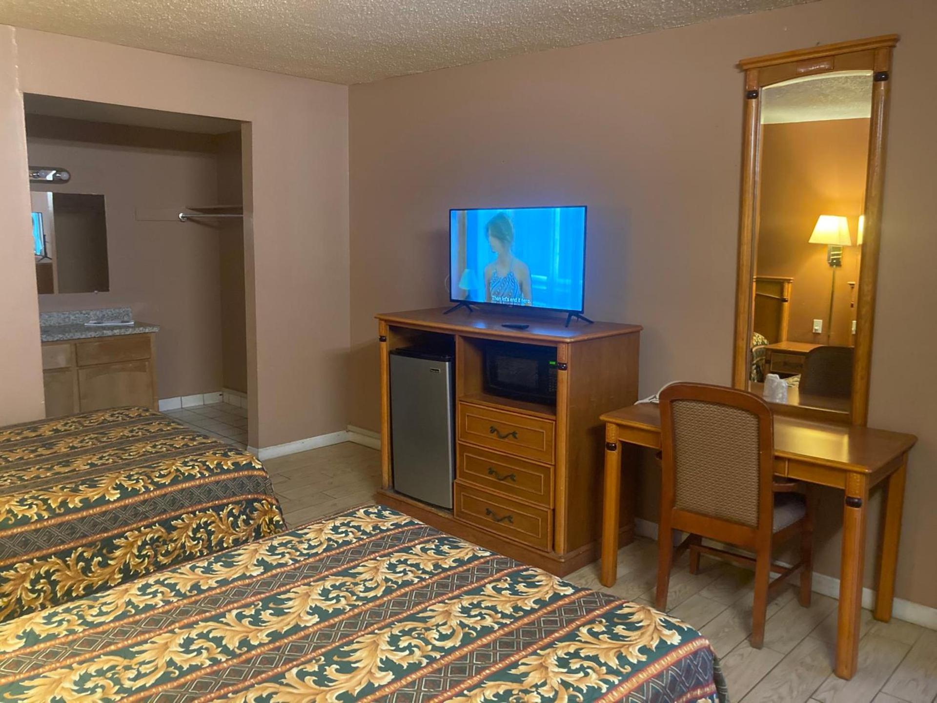 Rodeway Inn Yuma Downtown photo 44