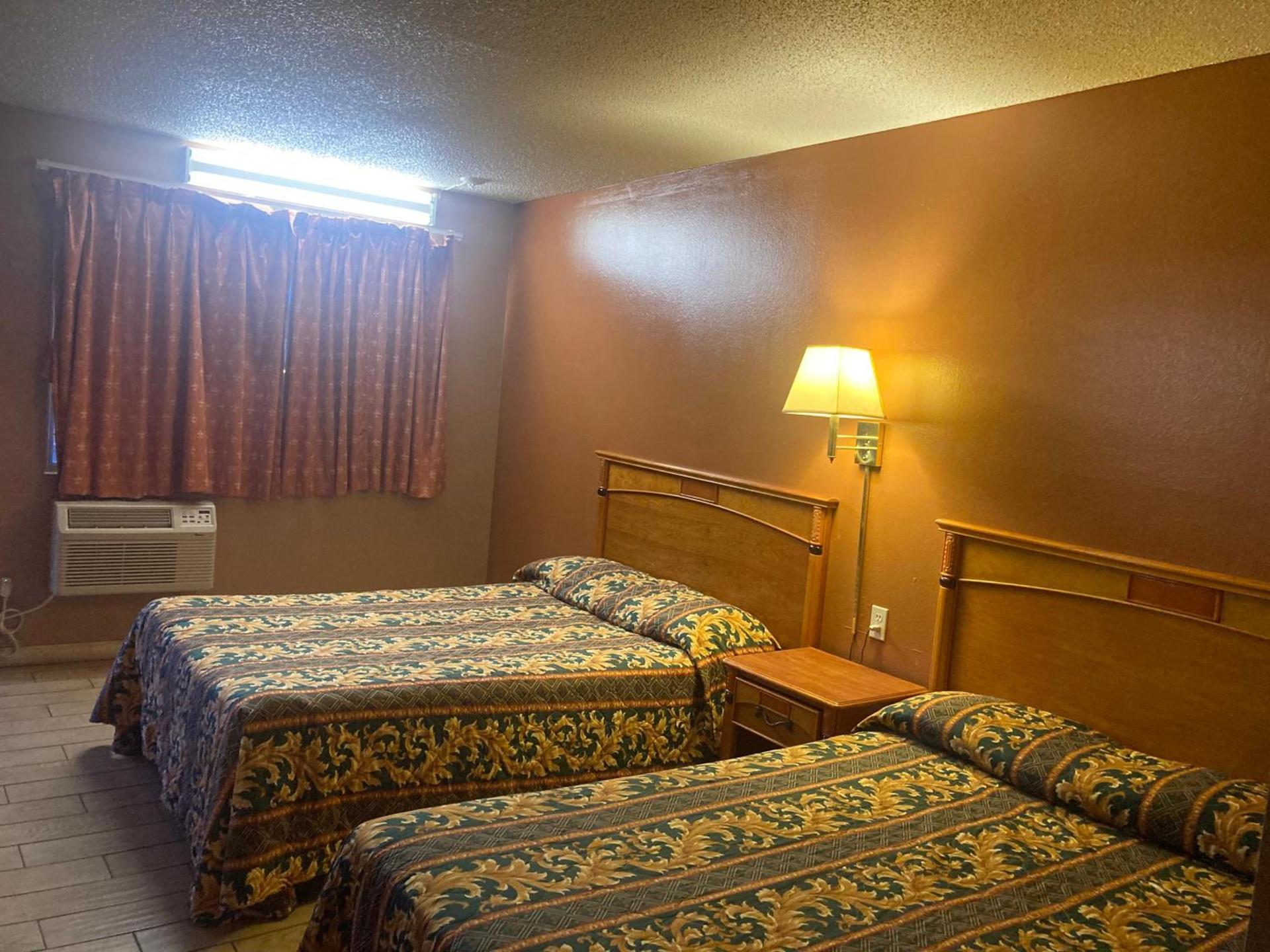 Rodeway Inn Yuma Downtown photo 46
