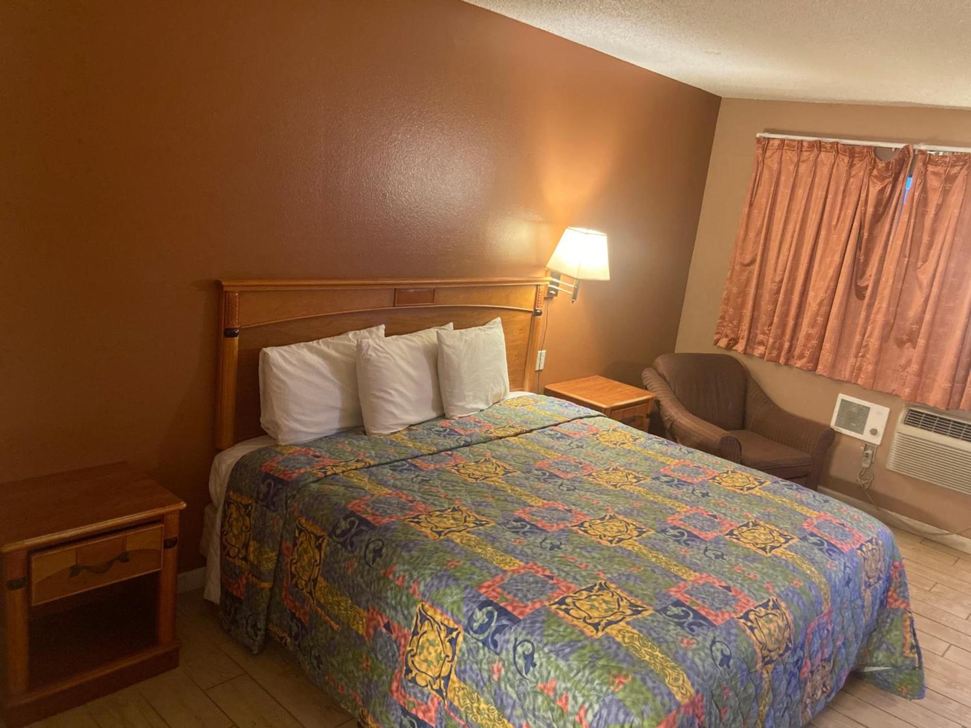 Rodeway Inn Yuma Downtown photo 50