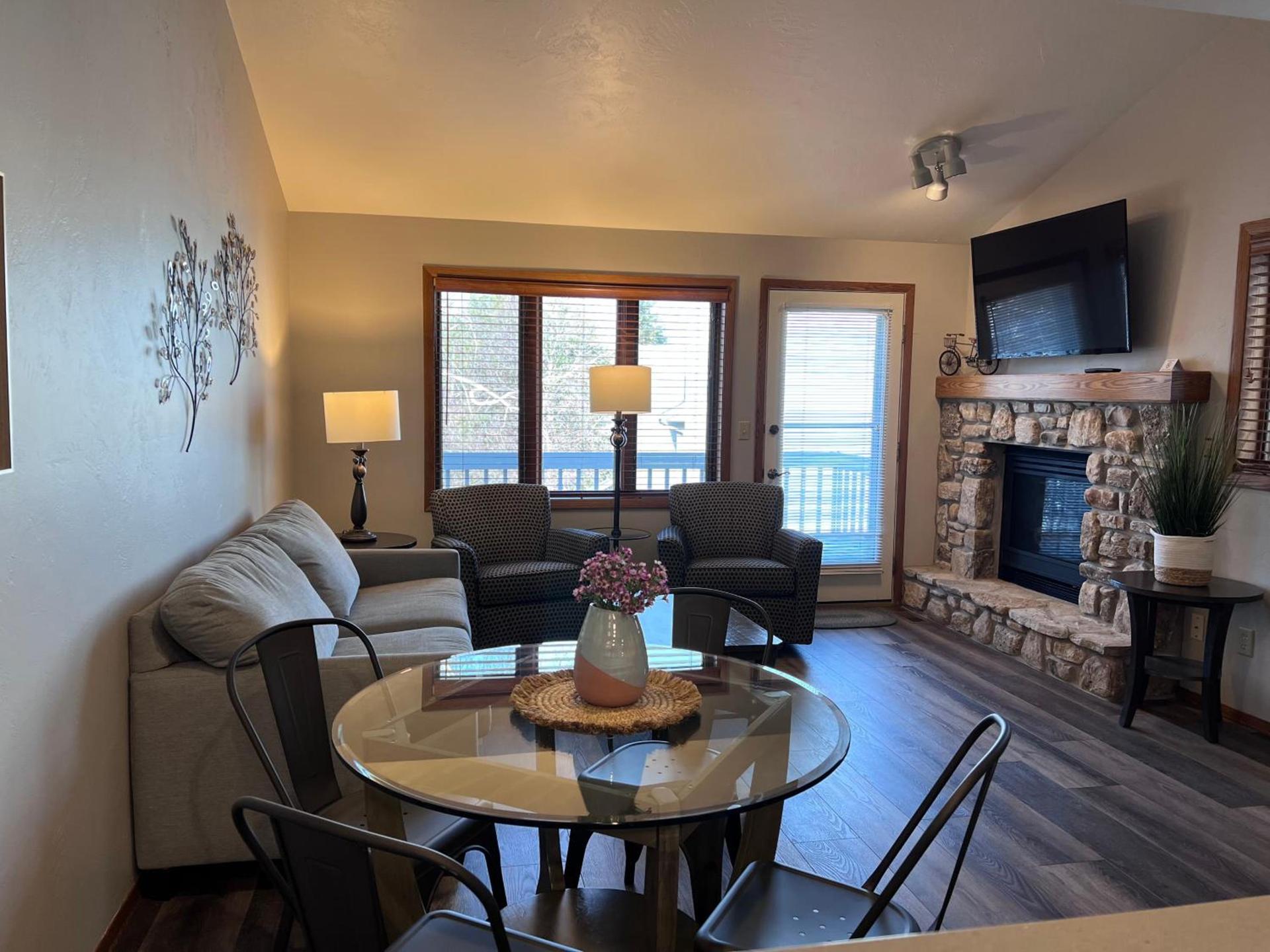 Homestead Suites - Fish Creek photo 60