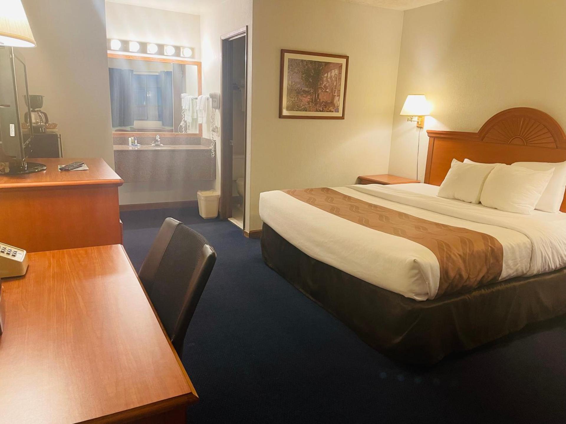 America's Best Value Inn Sandpoint photo 48