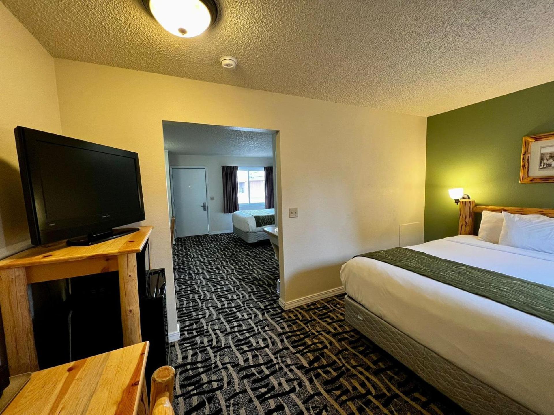 Cody Legacy Inn & Suites photo 32