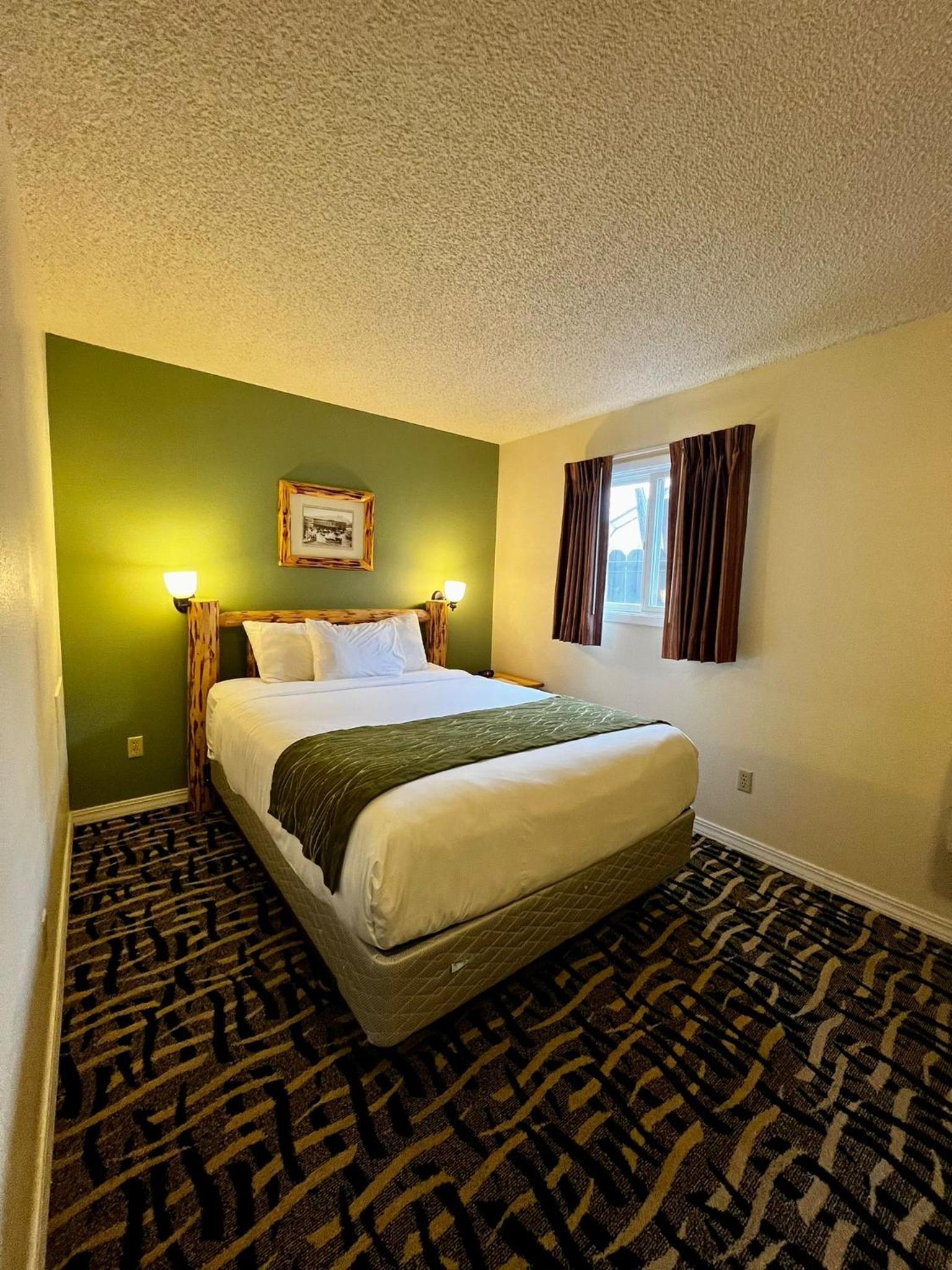 Cody Legacy Inn & Suites photo 33