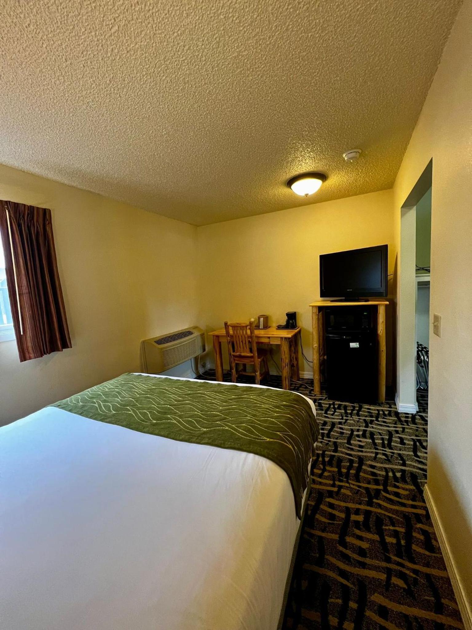Cody Legacy Inn & Suites photo 34