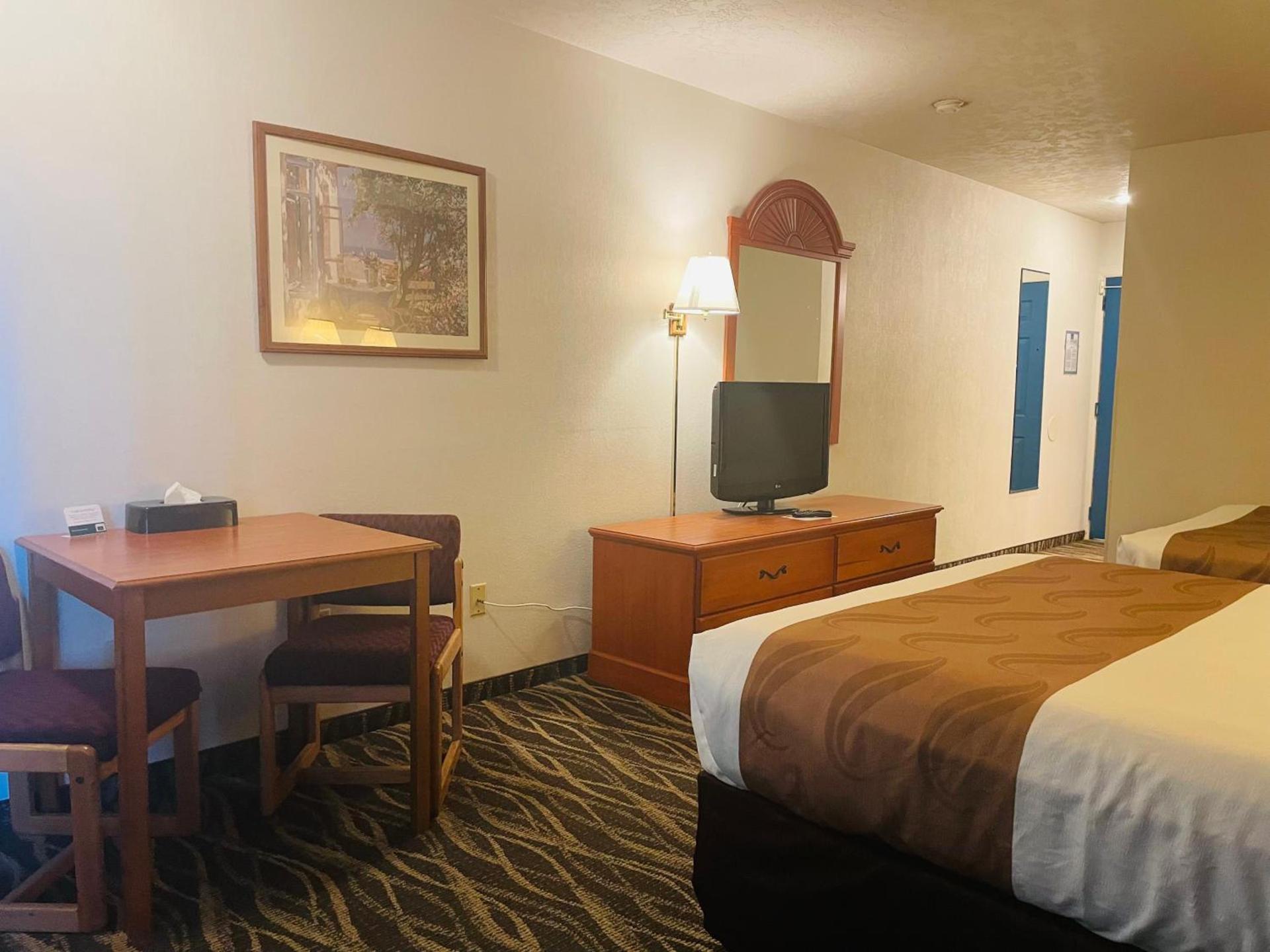 America's Best Value Inn Sandpoint photo 22