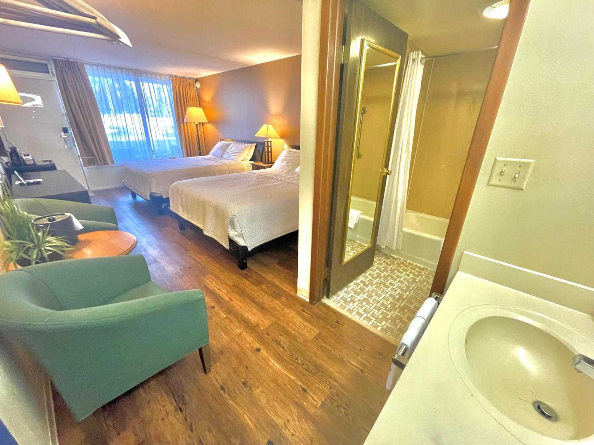 Eureka Springs Heritage Motel photo 8
