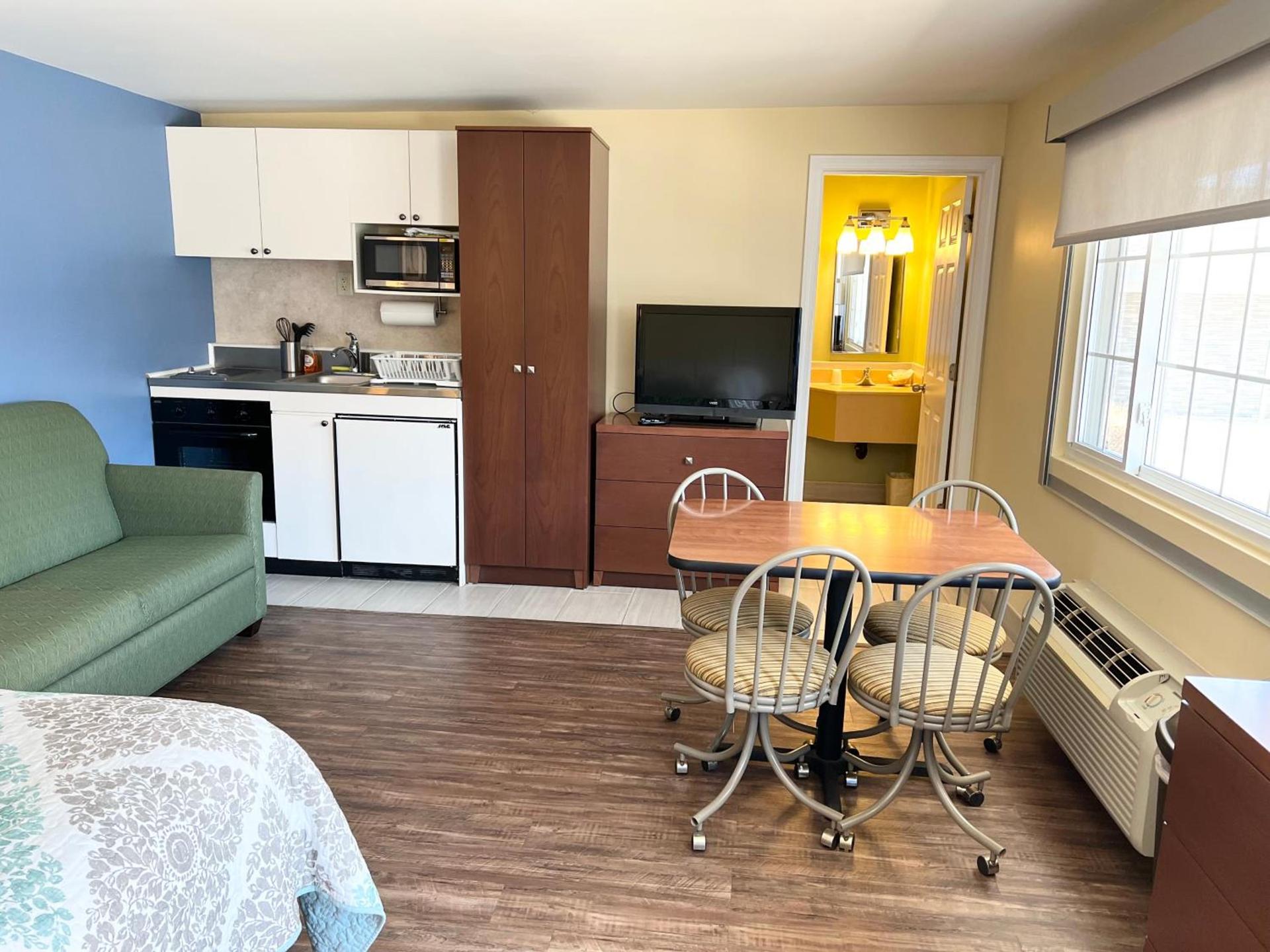 Scarborough Beach Motel photo 18