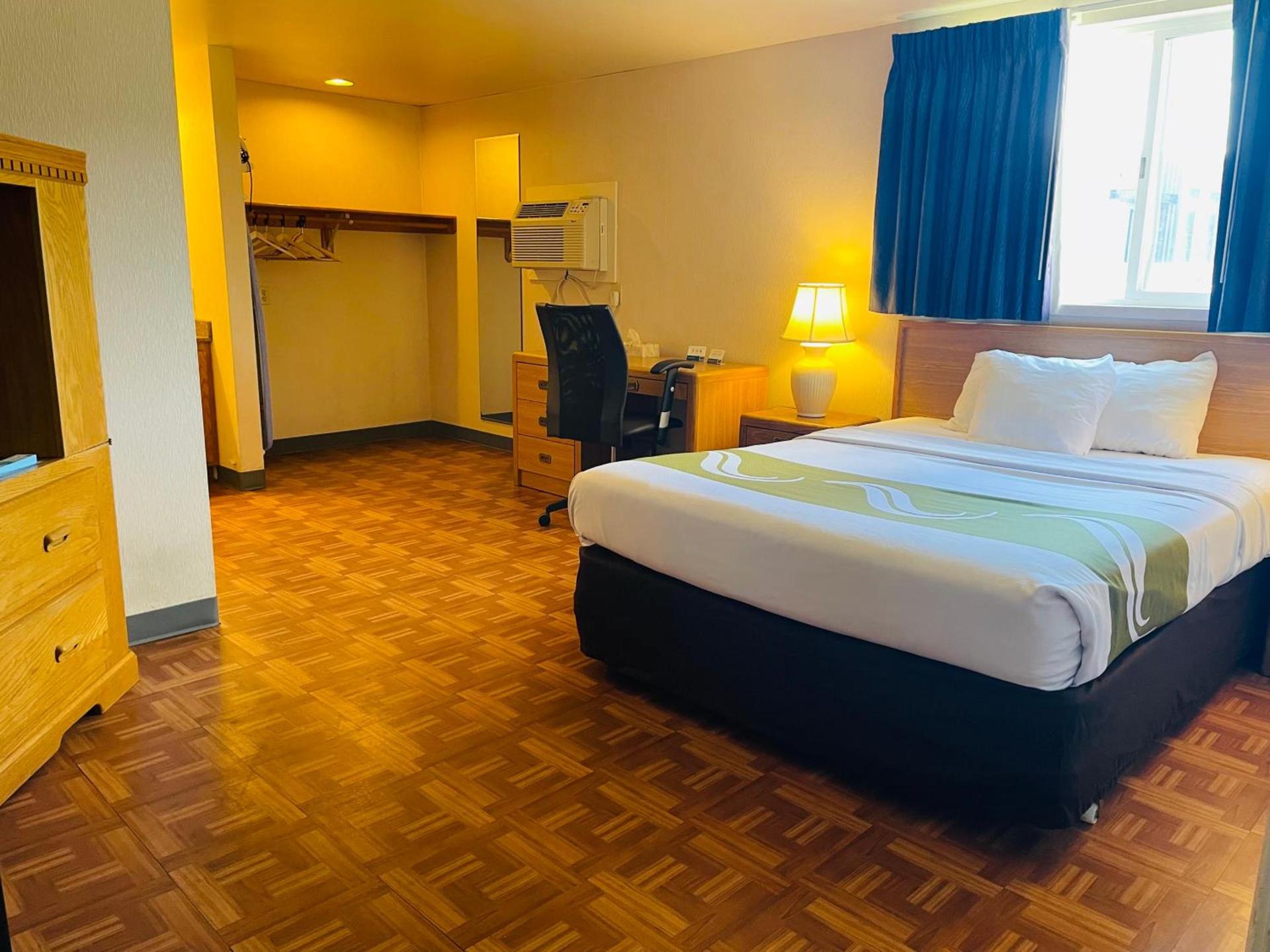 America's Best Value Inn Sandpoint photo 50