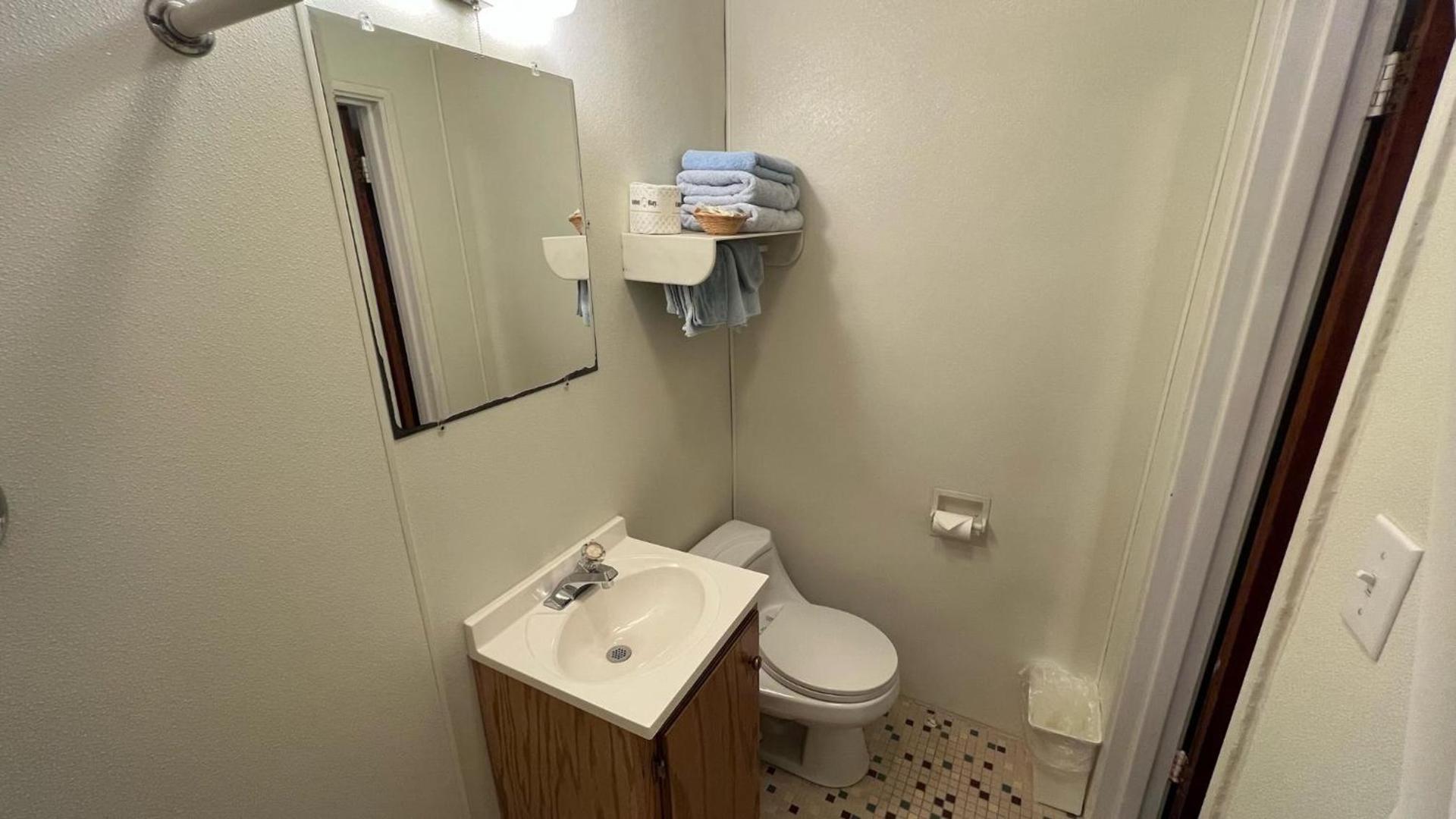 Four Oaks Lodging photo 22