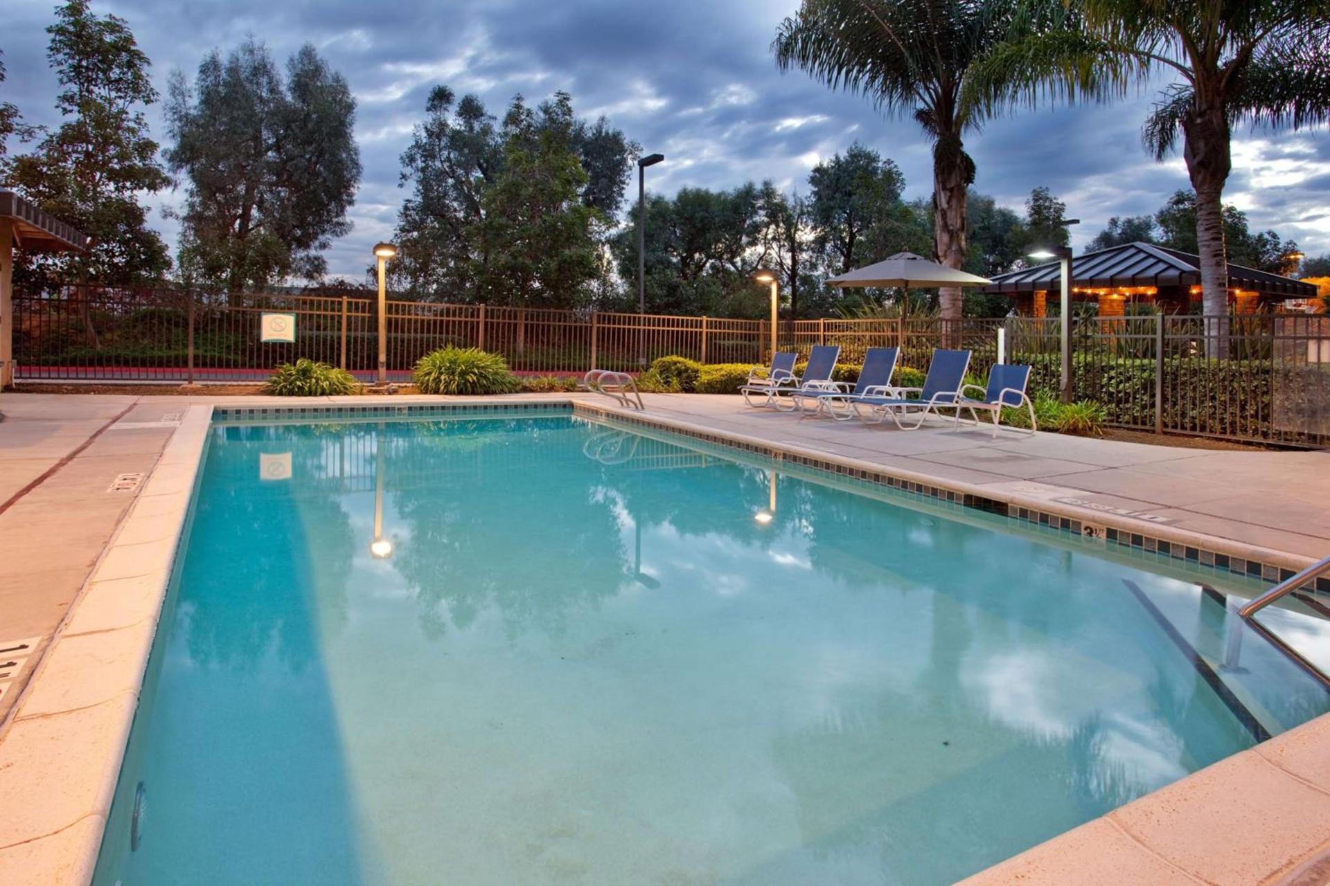 Sonesta ES Suites San Diego - Sorrento Mesa photo 5