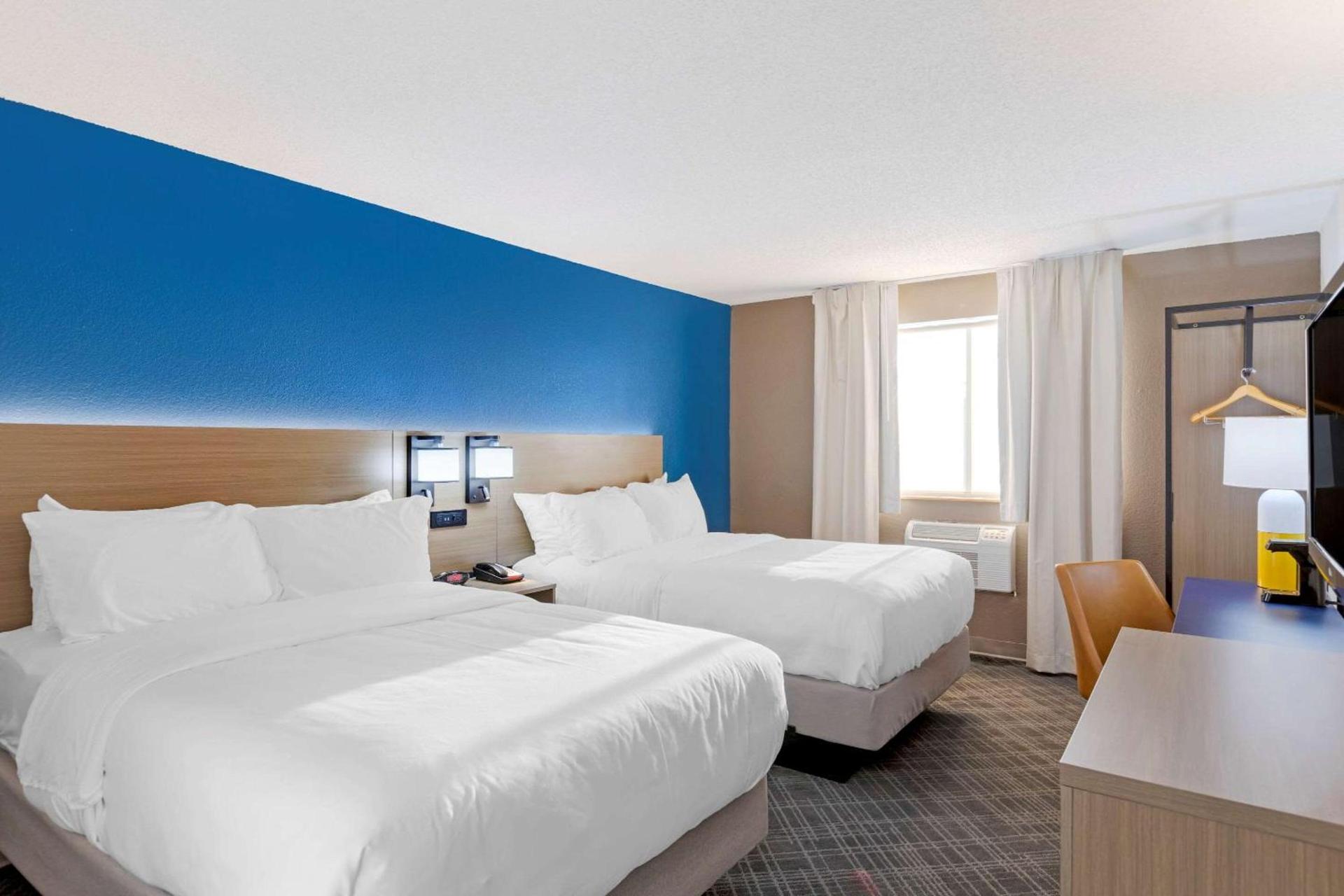 Comfort Inn Detroit - Troy photo 20