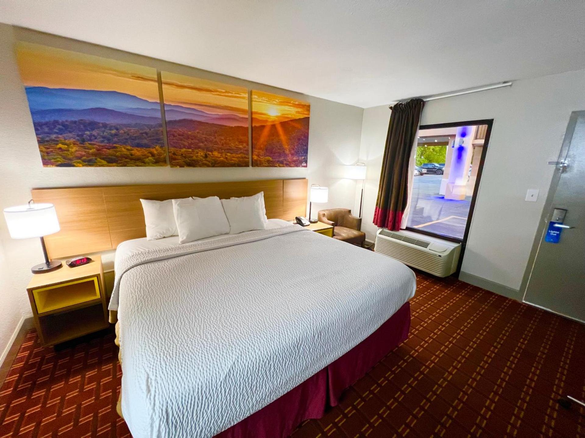 Days Inn by Wyndham Athens photo 16