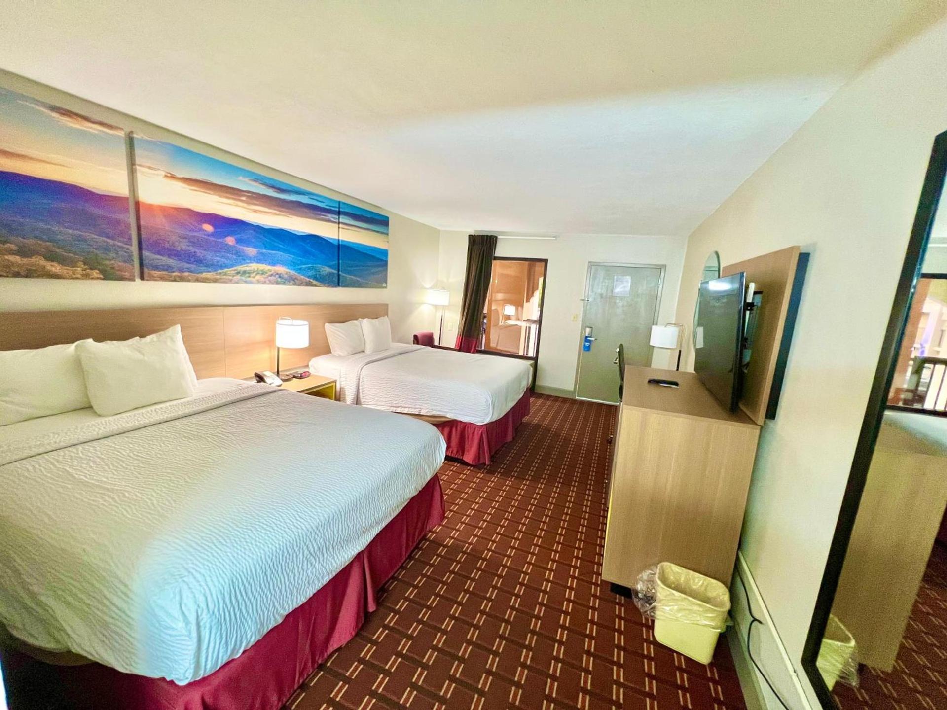 Days Inn by Wyndham Athens photo 14
