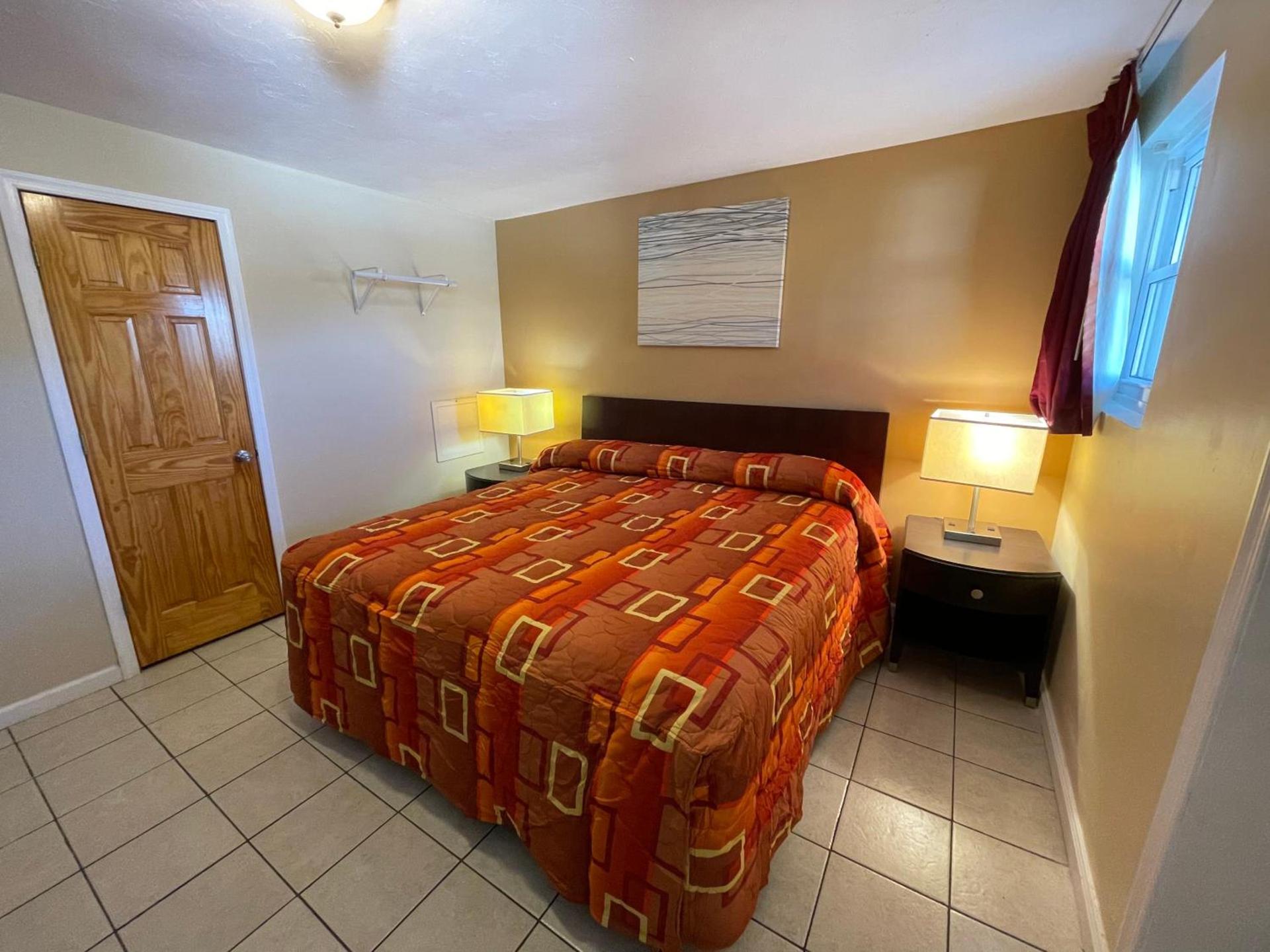 Anchor Motel photo 15