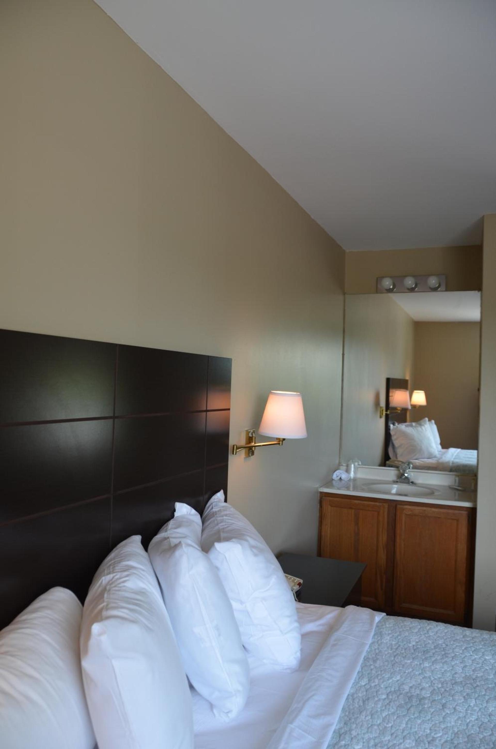 Mainstay Inn photo 22
