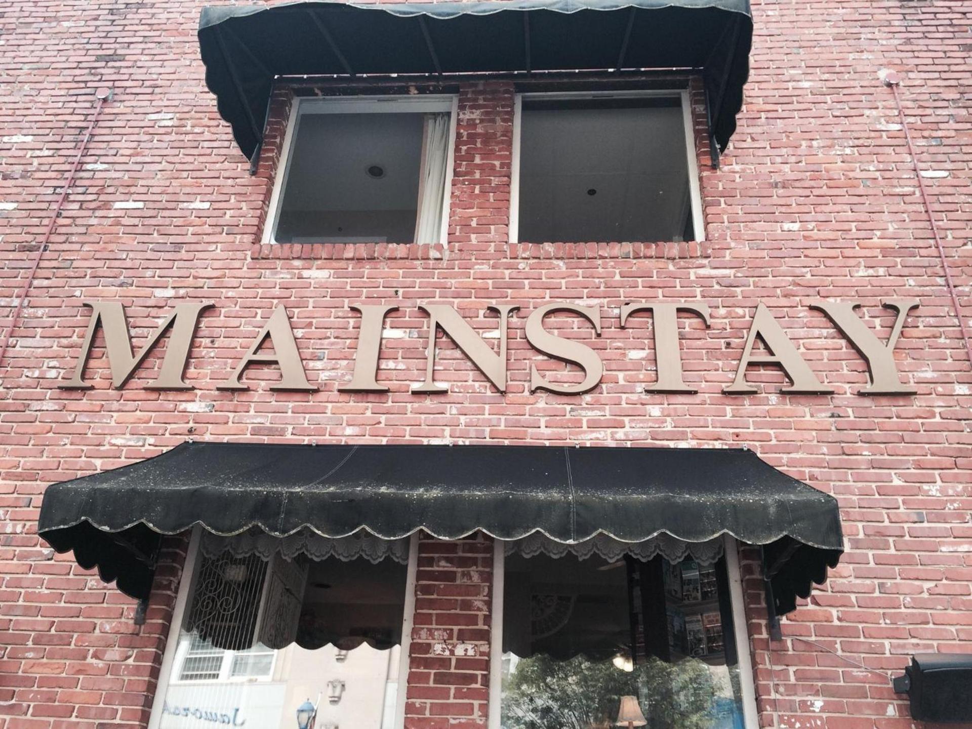Mainstay Inn photo 2