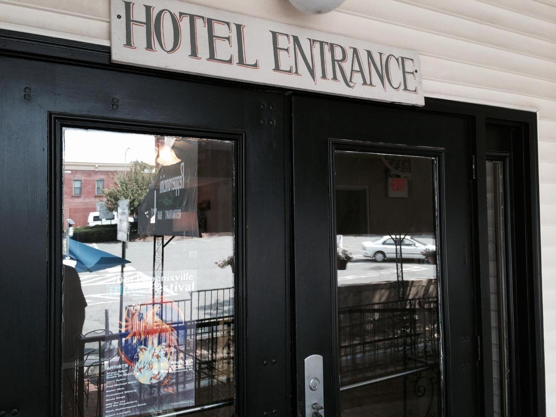 Mainstay Inn photo 25