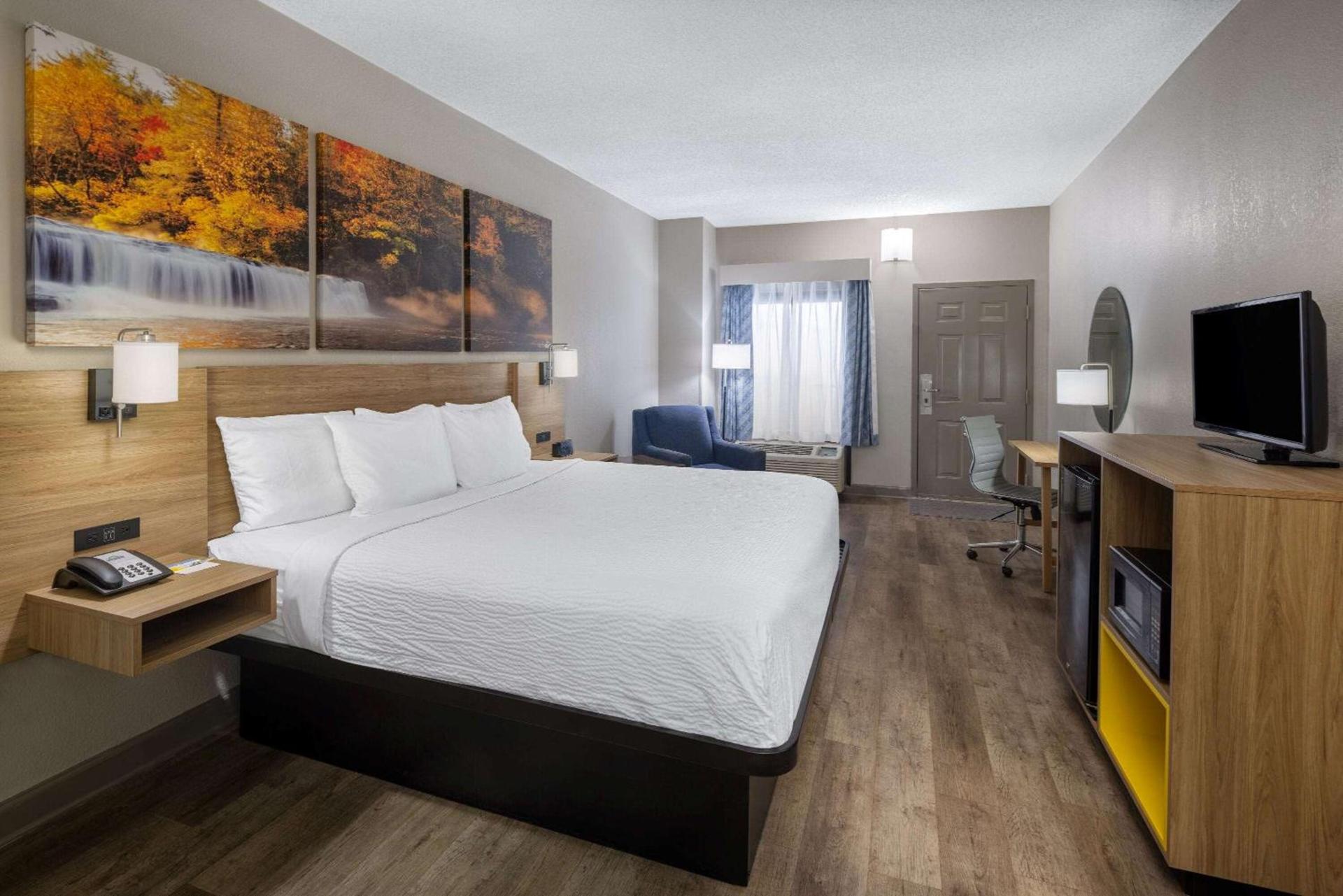 Days Inn by Wyndham Jackson photo 21