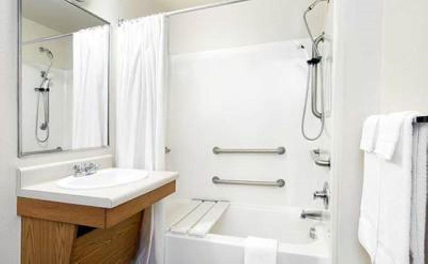 WoodSpring Suites Murfreesboro photo 18