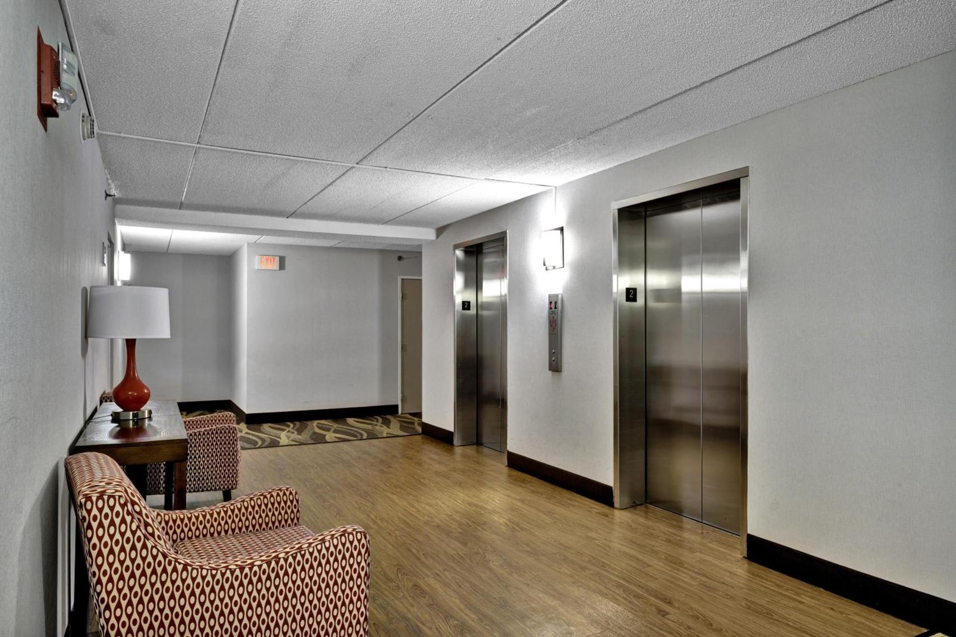 Quality Hotel & Suites At The Falls photo 29