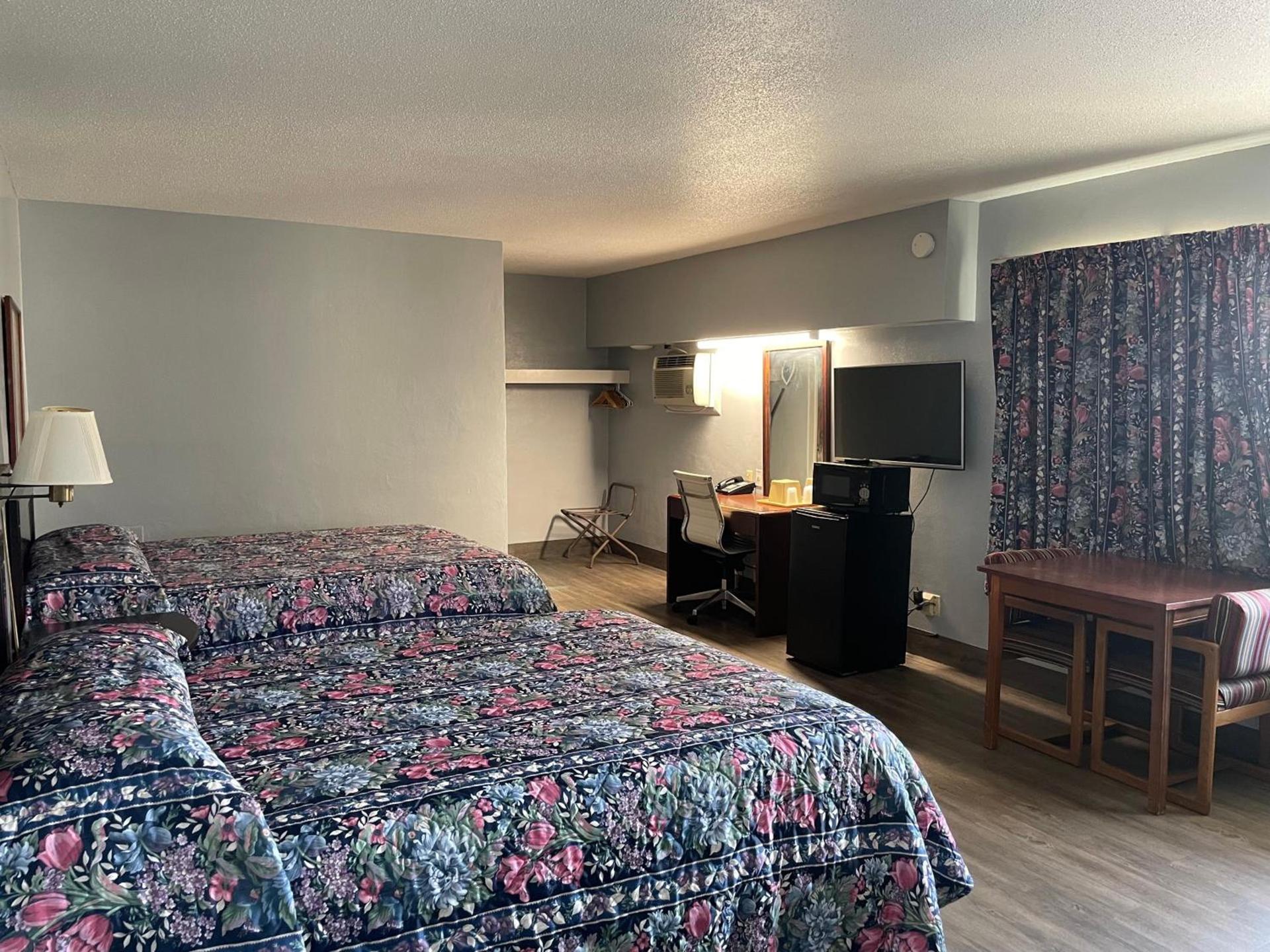 Executive Inn photo 4