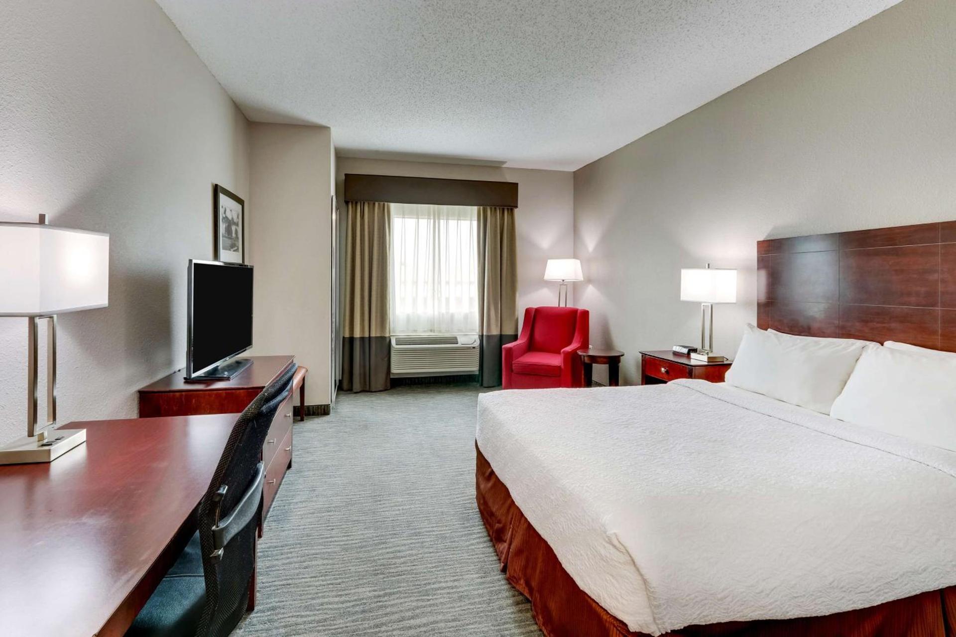 Best Western Plus University Inn & Suites photo 20