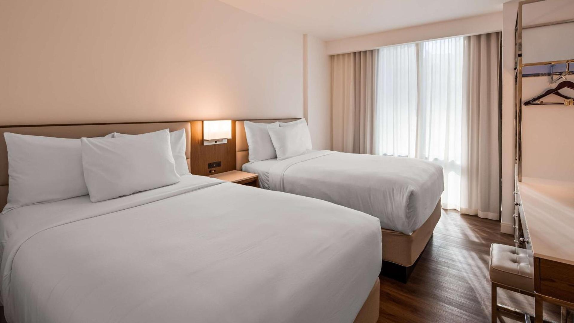 Best Western Premier Empire State Hotel photo 14