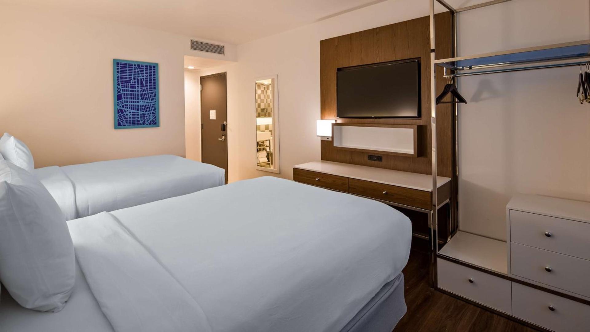 Best Western Premier Empire State Hotel photo 3