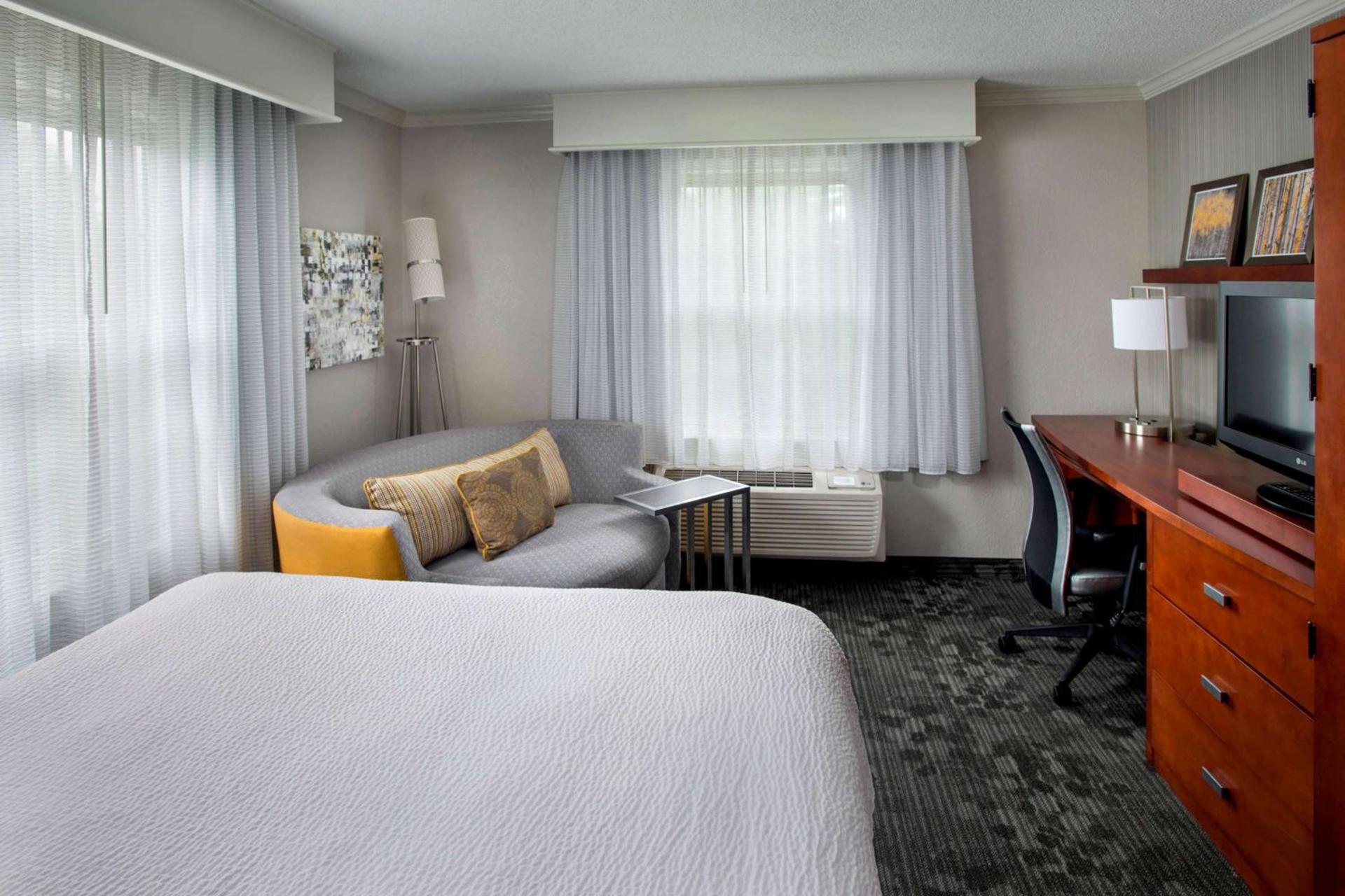 Sonesta Select Tinton Falls Eatontown photo 13