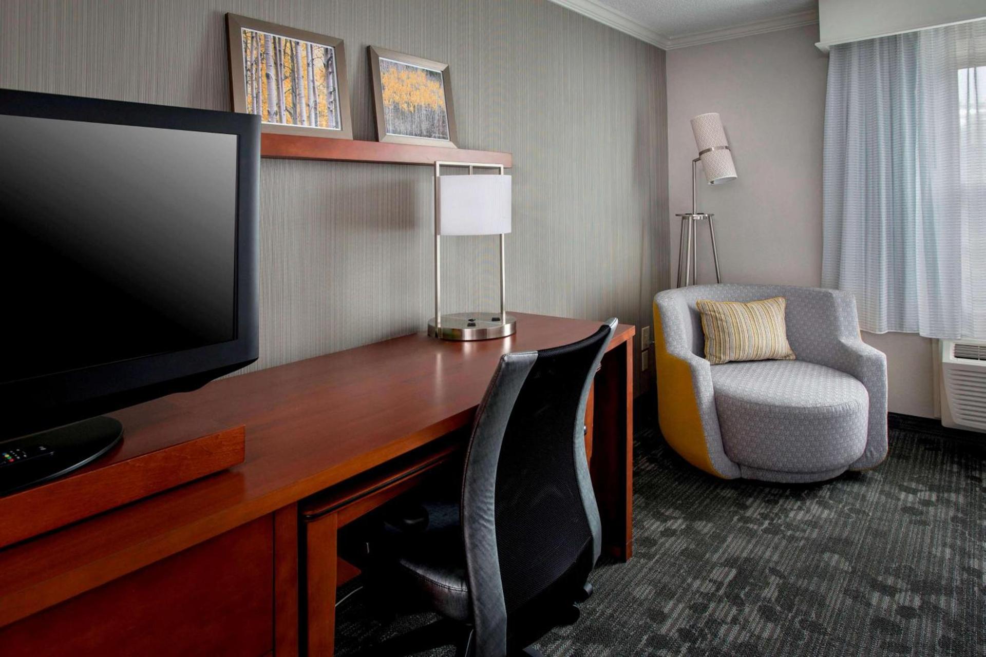 Sonesta Select Tinton Falls Eatontown photo 10