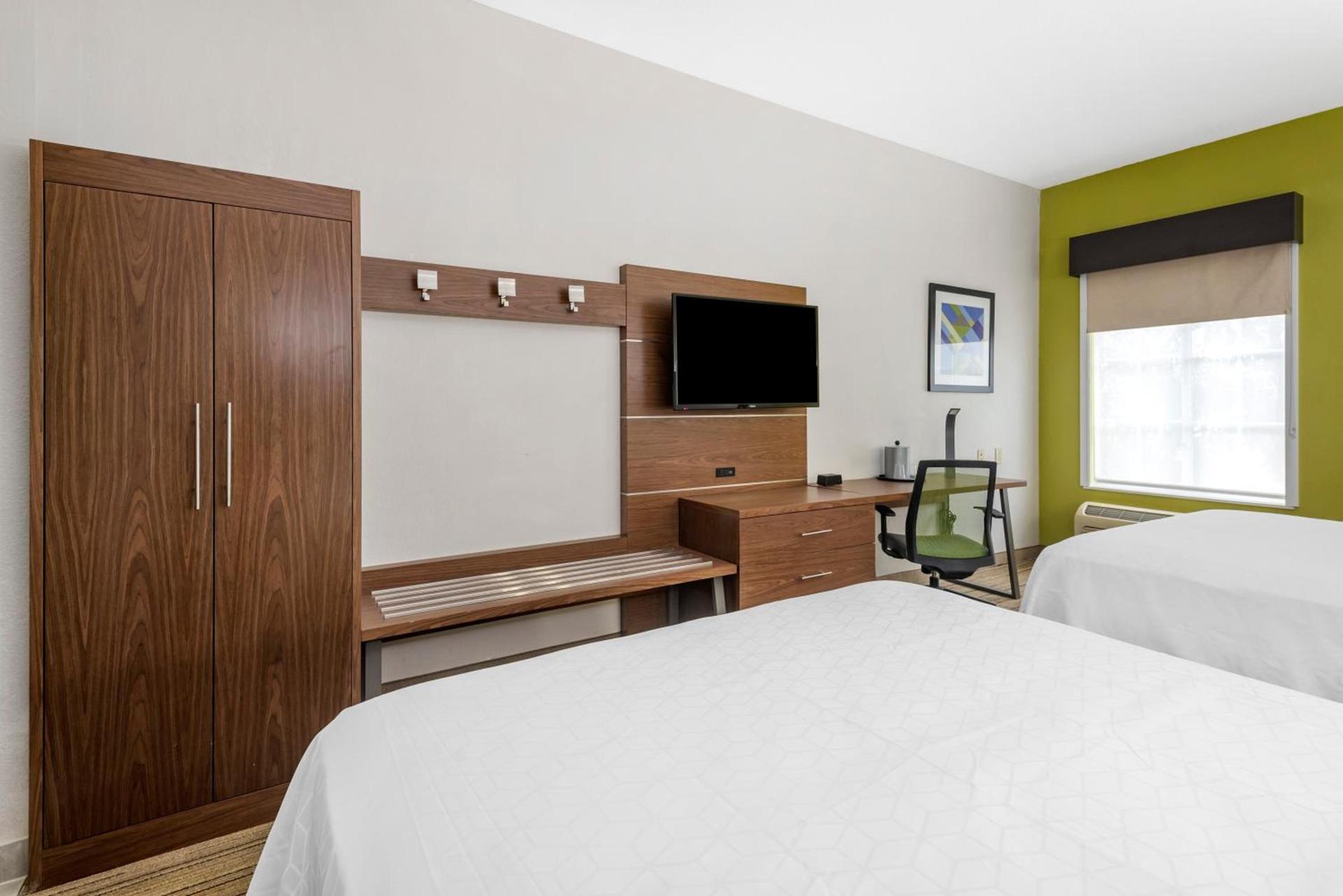 Holiday Inn Express Charlotte West - Gastonia by IHG photo 45