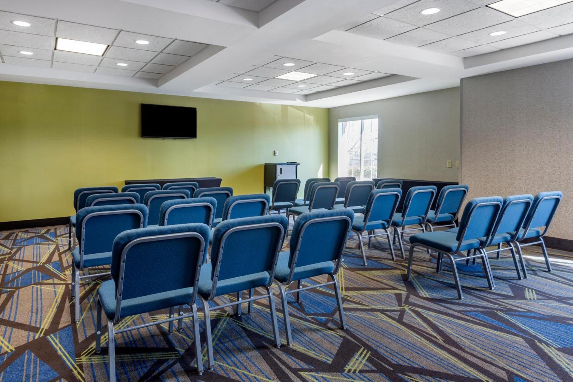 Holiday Inn Express Charlotte West - Gastonia by IHG photo 12