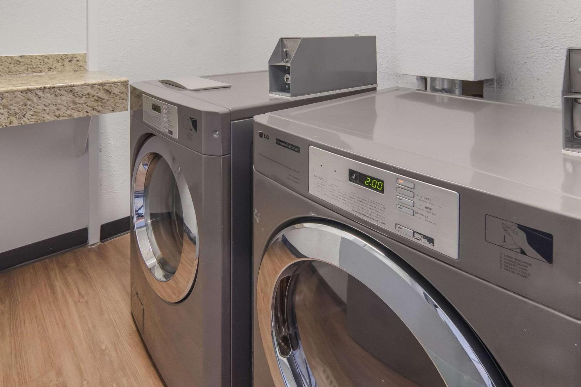 Quality Inn & Suites Richardson-Dallas photo 26